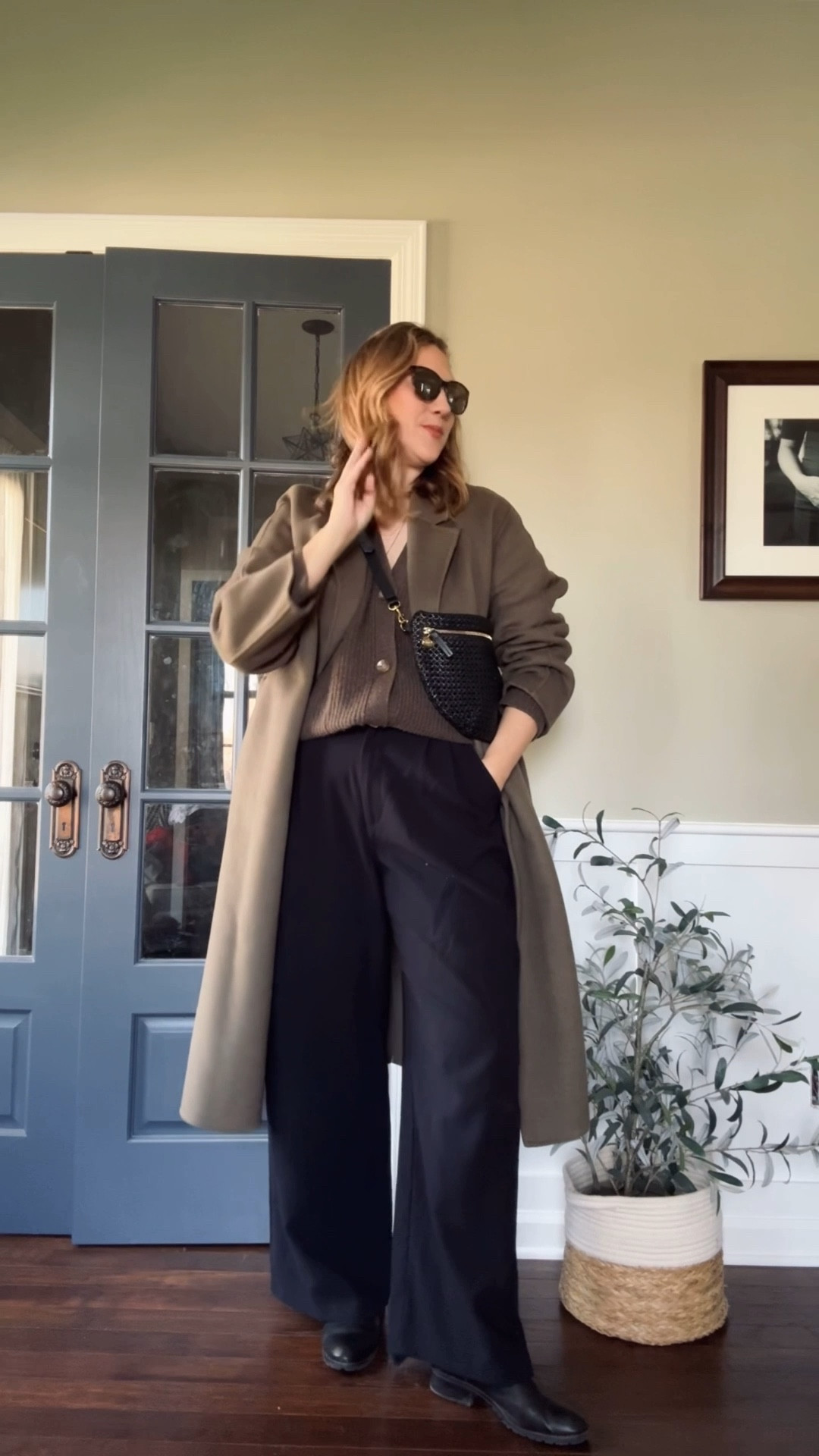 Fall to Winter Capsule - Outfit Three 

Sweater - Quince - down a size 
Trousers - Abercrombie - tts these are THE most comfortable! Elastic in the back I’ve had them for three seasons now :) 
Boots- old from able but linking other Chelsea boots 
Bag- Clare V 
Wool Trench- Last season from Mango but linking this seasons 
Sunnies- Maui Jim 

#LTKgrwm #LTKStyleTip #LTKSeasonal