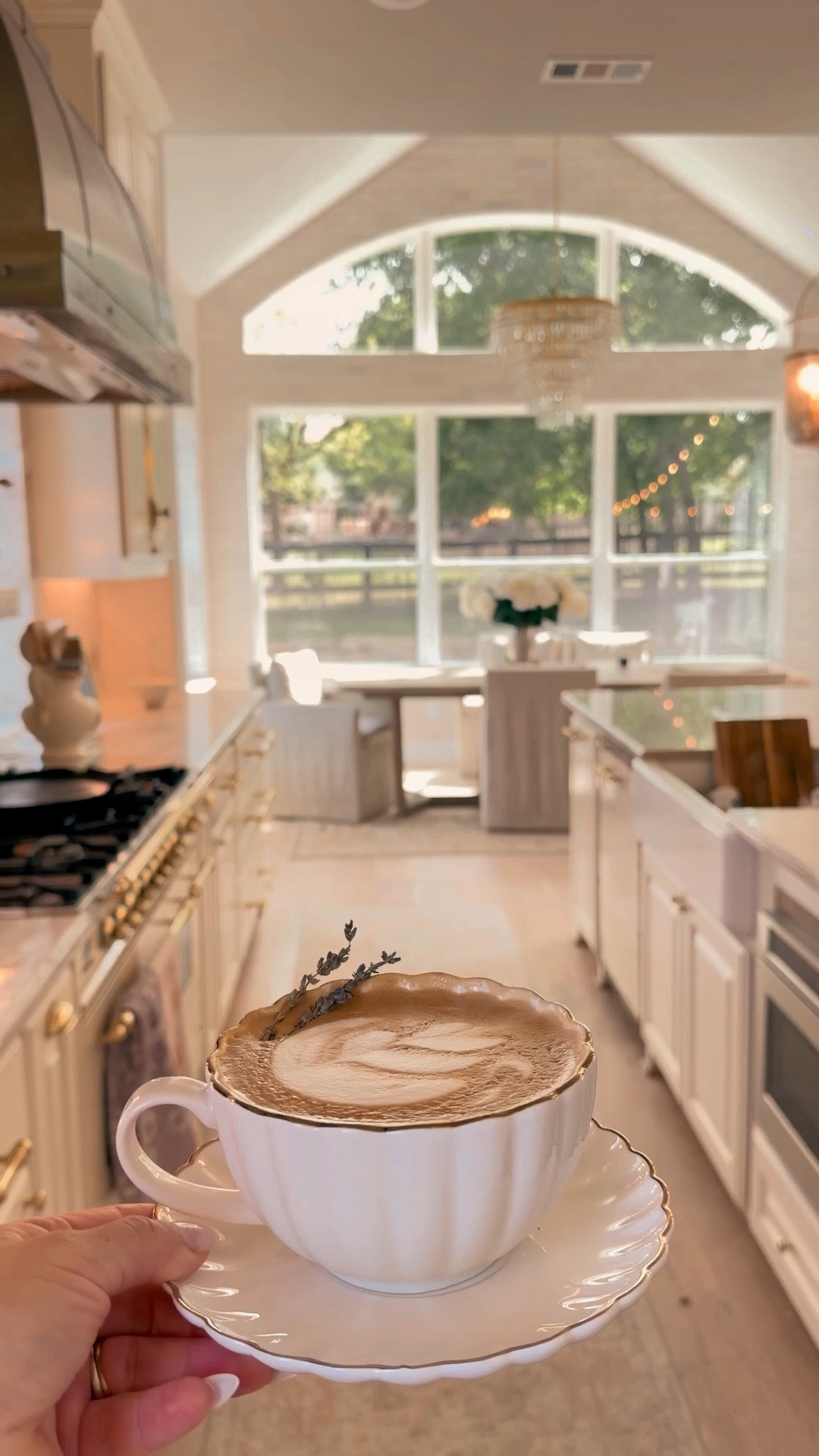 How do you drink your coffee? 

I’m drinking a white chocolate lavender 
Thanks to my barista Hubby 



@Target  #target