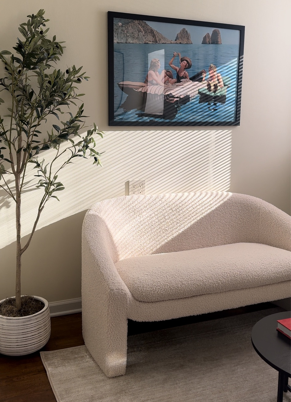 boucle loveseat for home office 

#LTKstyletip