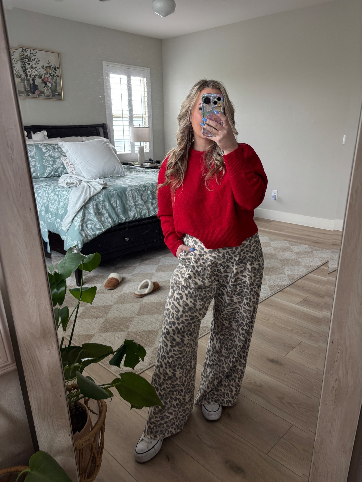 Literally my newest obsession are these pants. They’re so cute and comfortable, can we dressed up or down. I love them! 

Aerie, Aerie clothing, Target 

#LTKdayinmylife #LTKootd #LTKmomlife