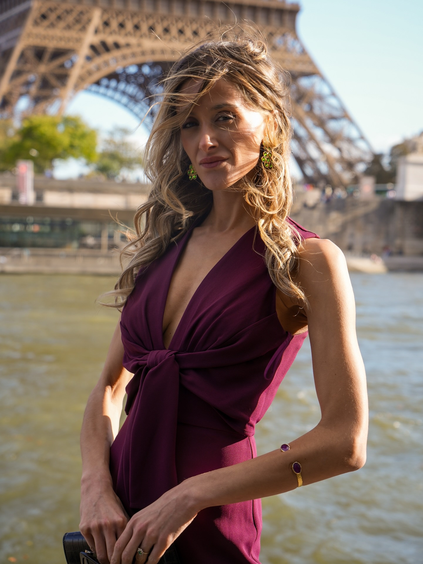 Elie Saab SS26. Paris uniform: deep berry, sharp silhouette. 

.

.

.

.

.

.

.

.

.

.

.

#ParisFashionWeek #PFW #PFWSS26 #ELIESAAB #ELIESAABREADYTOWEAR #ESRTW26

#LTKfrance #LTKFashionMonth #LTKdatenight