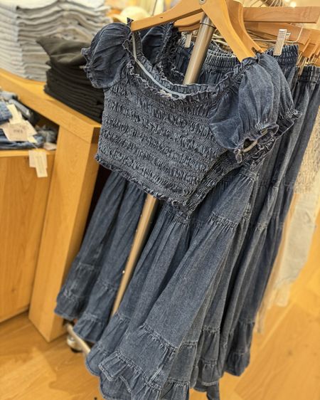 What I’m eyeing from American Eagle! They have great pieces for festival outfits! Spring dresses, vacation outfits, date night outfit

#LTKFestival #LTKfindsunder50 #LTKSeasonal