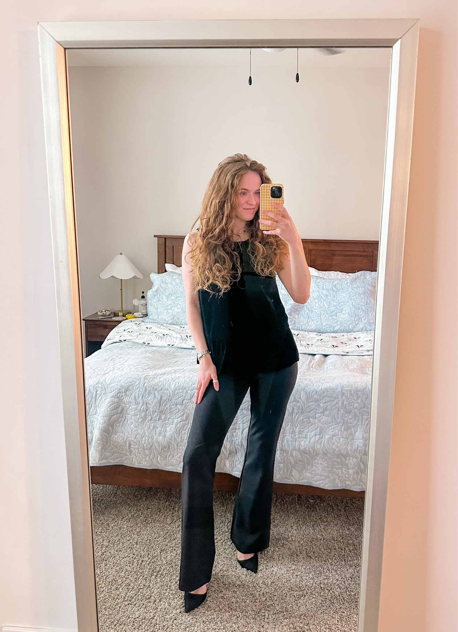 I (thankfully) don’t have to wear business professional attire all that often - but when I do these are my go-to work pants!! These slacks are comfortable, and will last forever. I love adding in color when I can as well, like with this pink pair!! 

#LTKWorkwear