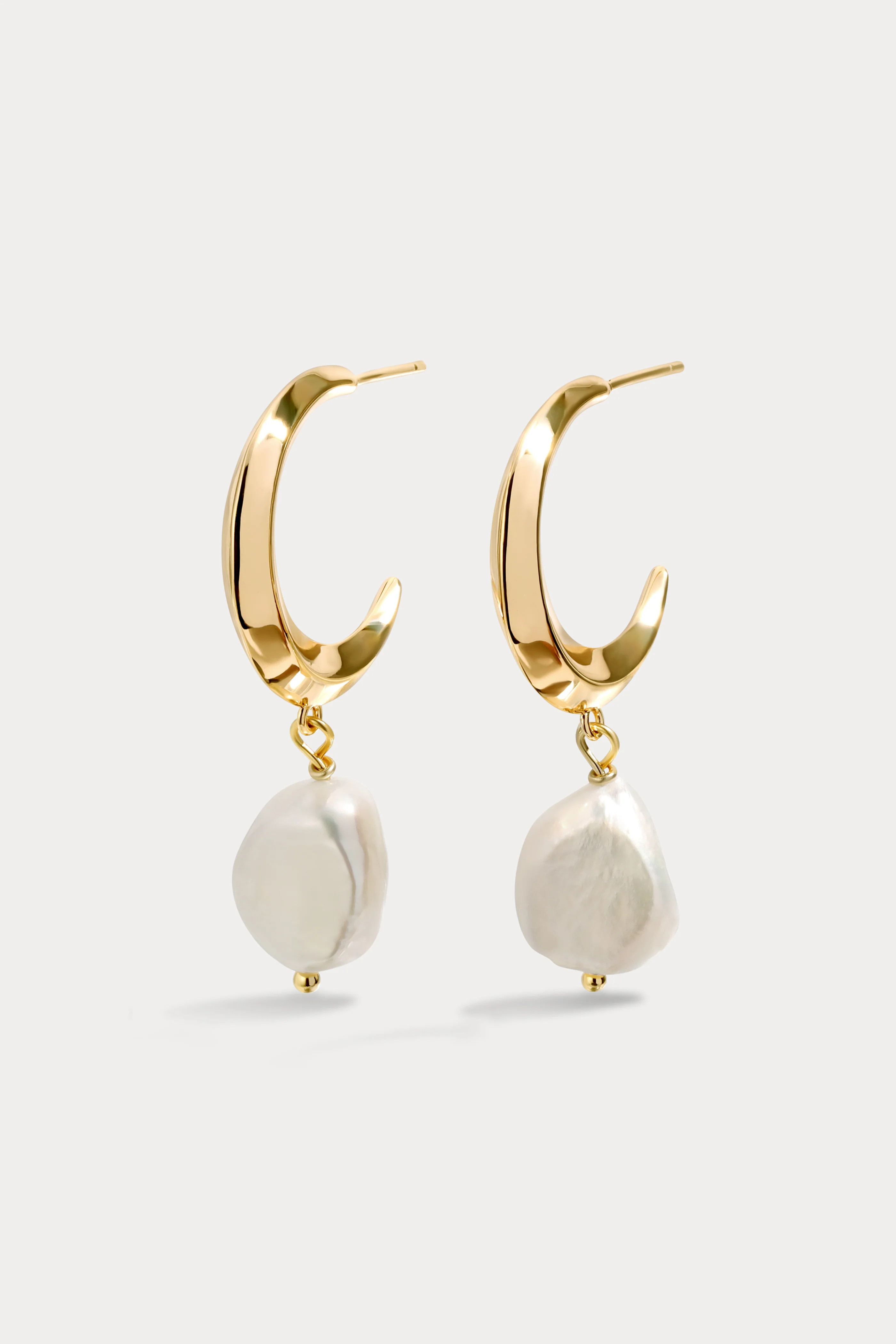 Luna Baroque Pearl Earrings | Lili Claspe
