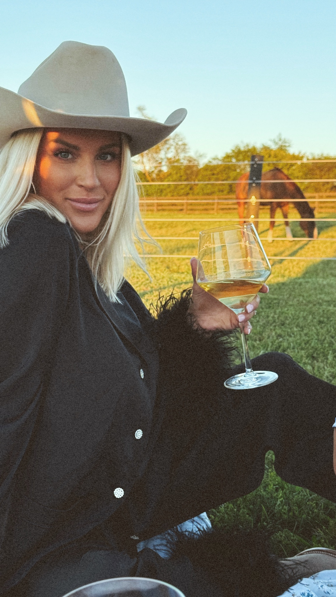 Western cozy chic! 

Linking some Amazon dupes of my pjs as well!

#LTKSeasonal #LTKStyleTip #LTKShoeCrush