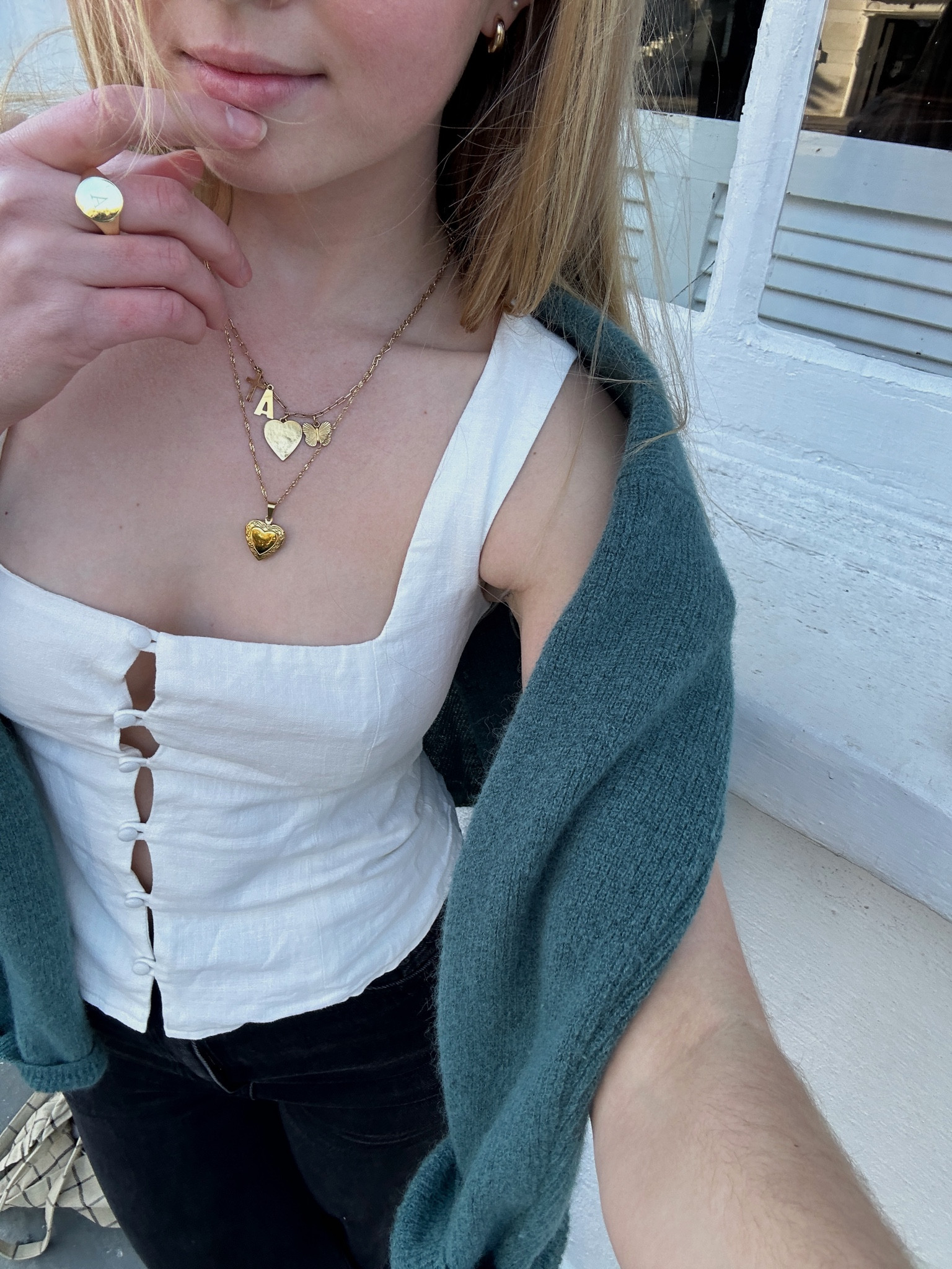 Obsessed with these pieces my Princess Polly code is ANNIKA20 ! 
The Sézane cardigan is a need!!

#LTKsalealert #LTKU #LTKSeasonal