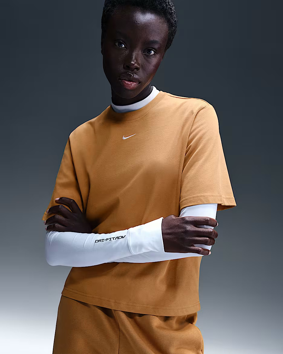 Nike Sportswear EssentialWomen's Boxy T-Shirt | Nike (US)