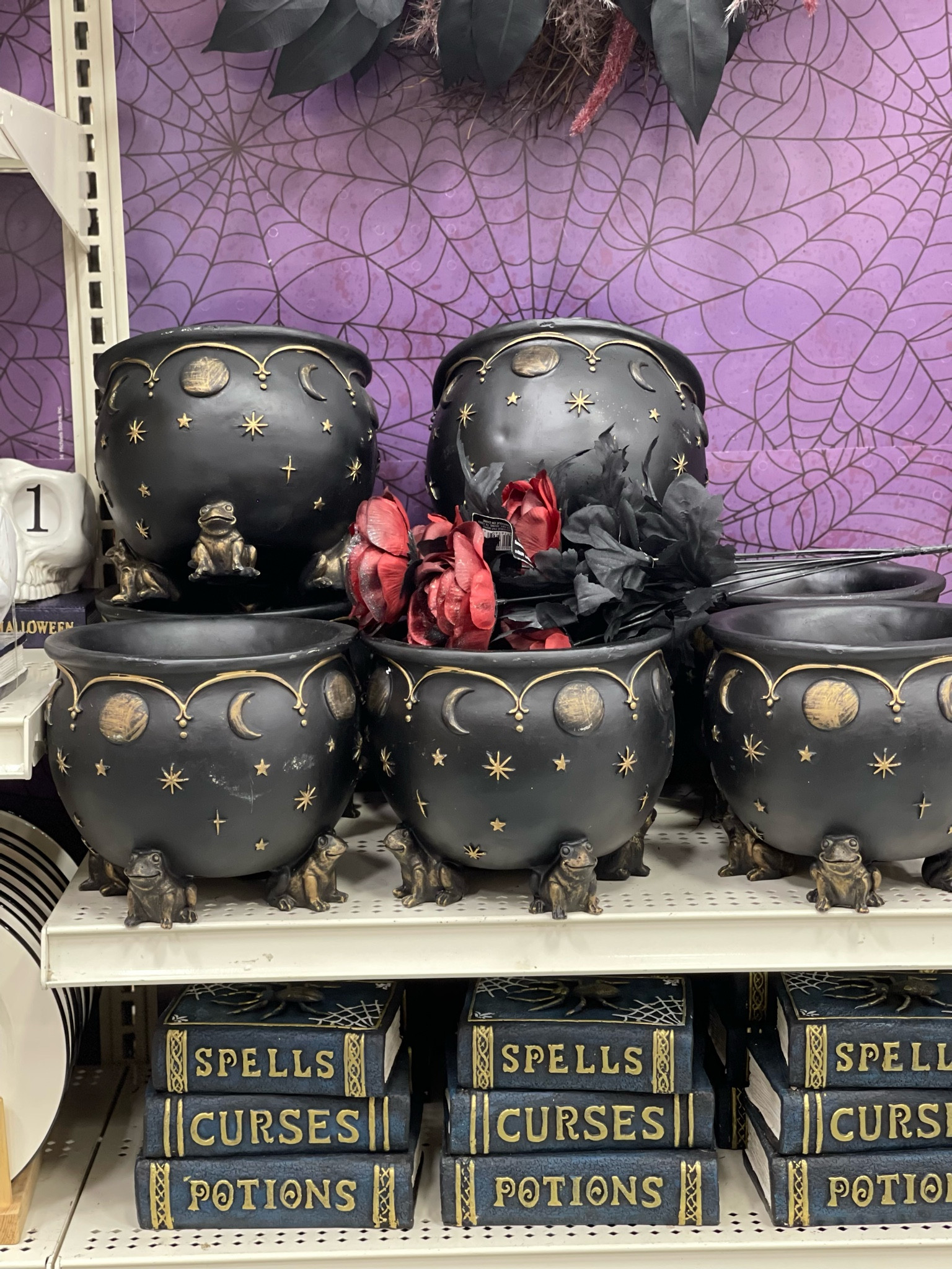 Halloween decor!

#LTKFallSale #LTKSaleAlert #LTKSeasonal
