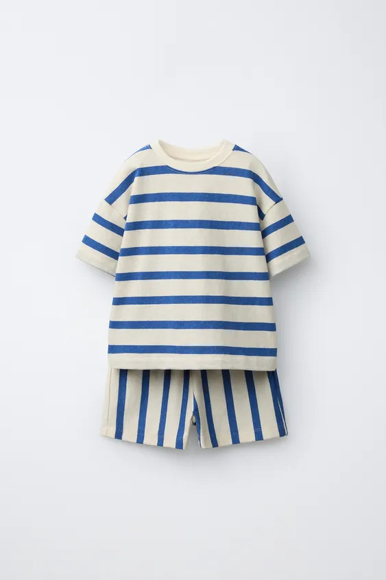 STRIPED T-SHIRT AND BERMUDA JOGGING SET | Zara US