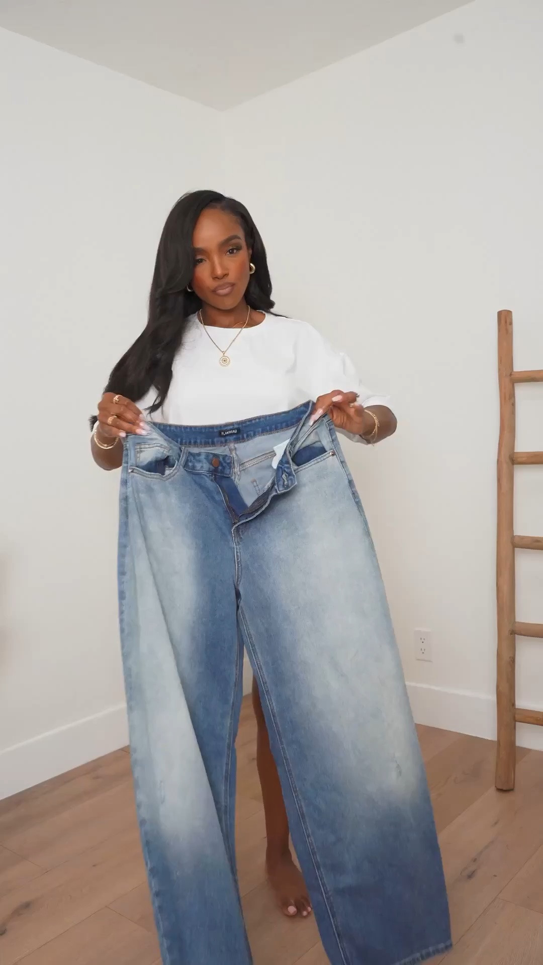 Hi Babes! 

This outfit feels so chic and elevated with almost no effort 🤍 The draped asymmetrical top gives that designer-inspired look instantly, and paired with relaxed denim + white pointed heels it creates the prettiest balance between classy and effortless.

I love how flowy and flattering the top is through the waist without clinging, and the soft neutral palette makes this whole look feel timeless and expensive.

Perfect for:
• Dinner dates or rooftop cocktails  
• Fashion events or networking brunches  
• Vacation nights in the city  
• Elevated everyday denim looks  

Undergarments: seamless nude bra or sticky bra + nude thong to keep the draping smooth.

Everything is linked below ✨

xx Kira | IG: KirasFashionFinds

34D - 27 - 40 • Size Small or 4