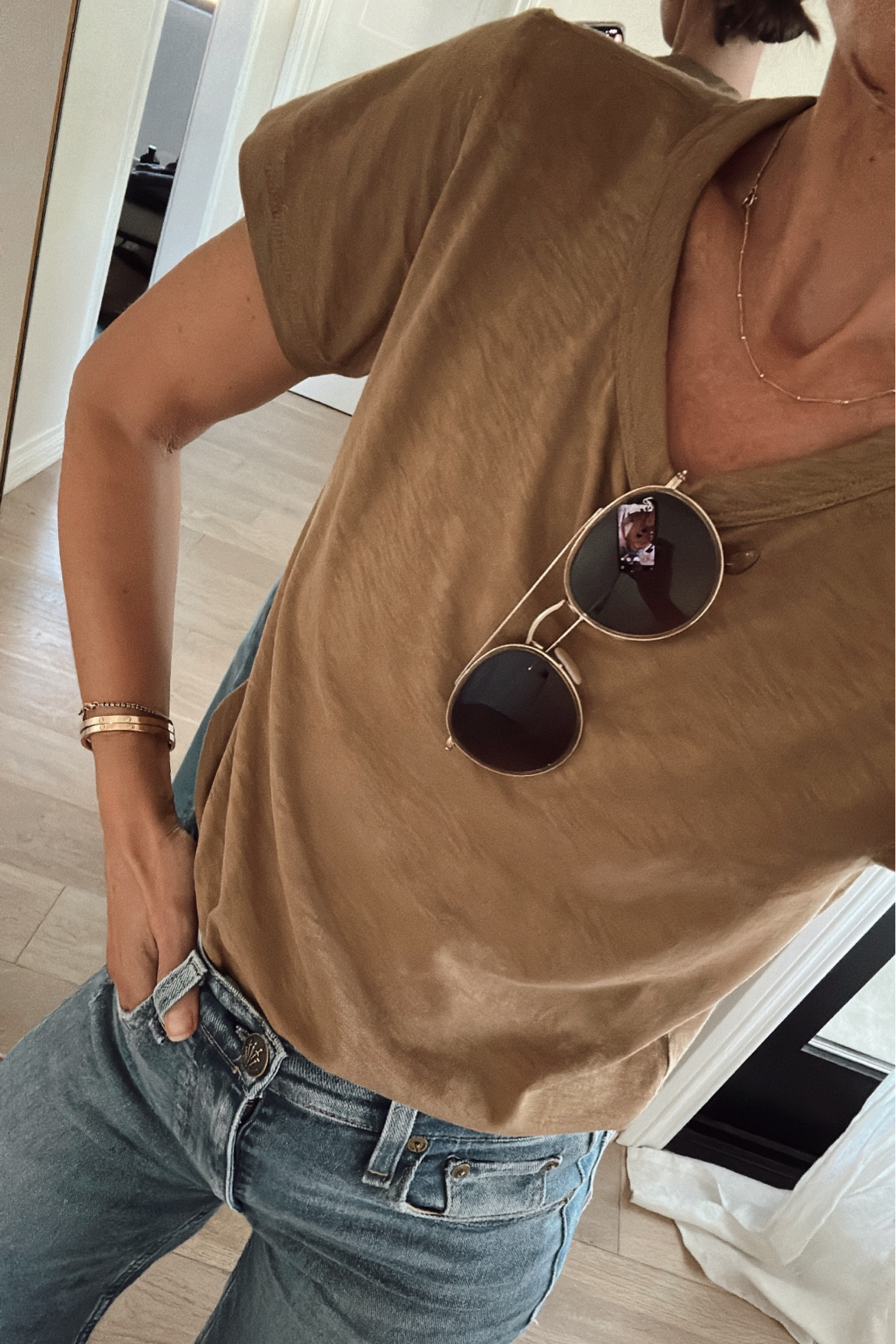 Basic tee and jeans day 
Tee is part of Shopbop sale and so comfortable- perfect slouch, tts 


#LTKOver40