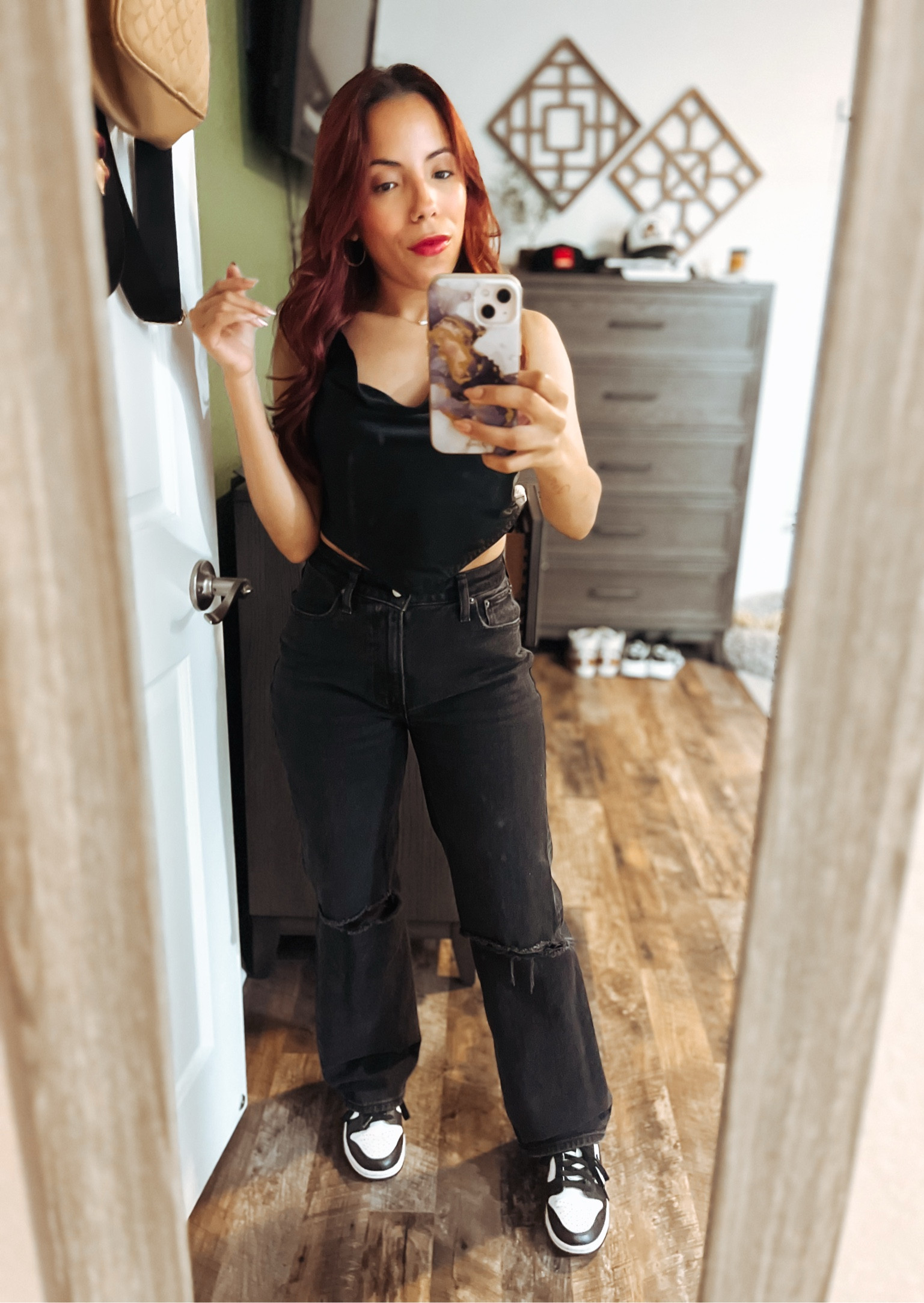 Same jeans, different look 💋
#datenight #casualcute #petite

#LTKFindsUnder100 #LTKStyleTip #LTKPetite