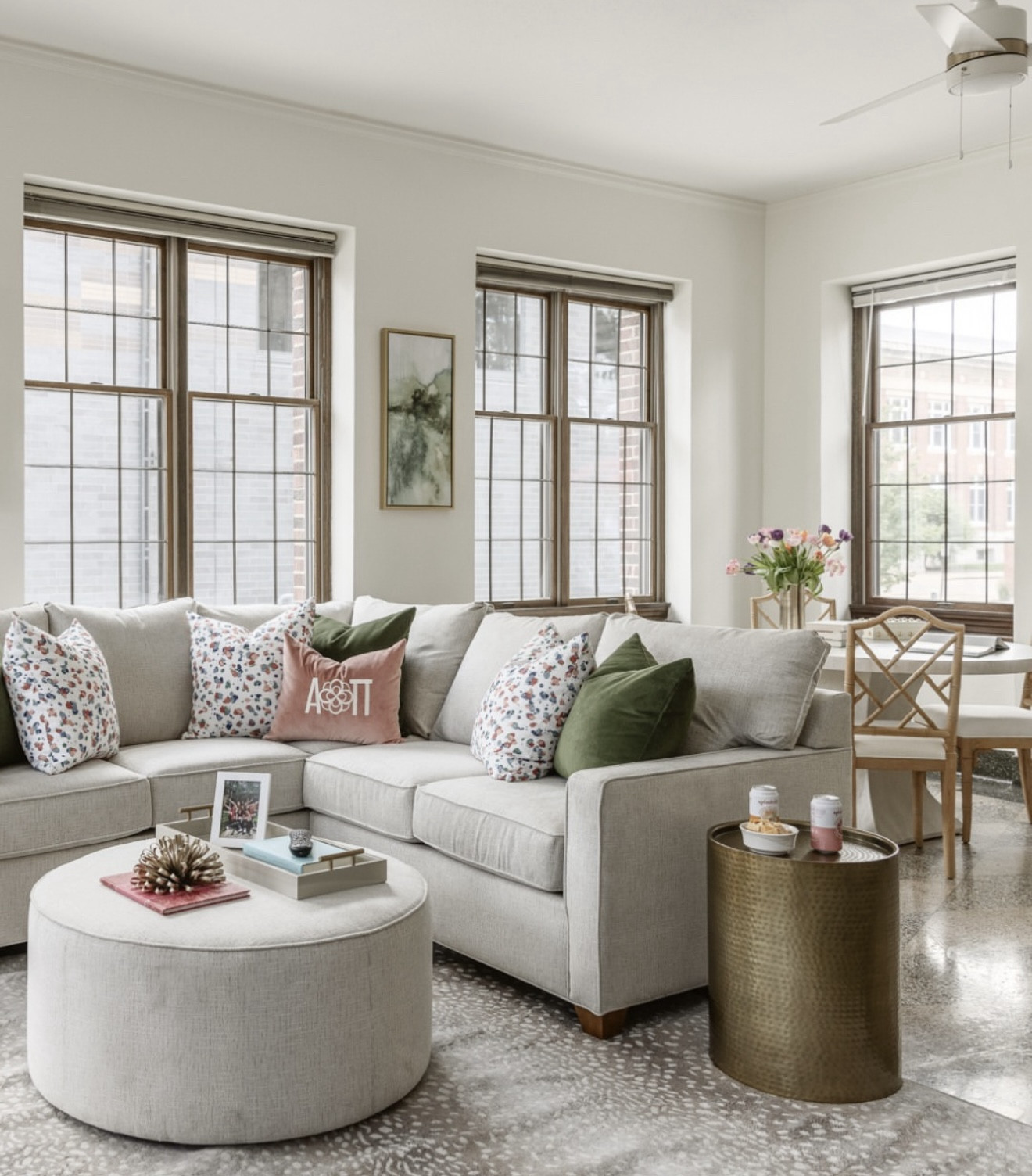 Designing with gatherings in mind (sorority house edition).  🙌

📍 University of Illinois | Alpha Omicron Pi | Iota Chapter


#LTKSeasonal #LTKHome