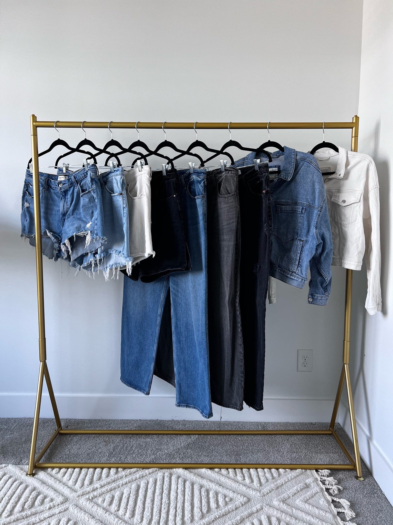 ABERCROMBIE DENIM SALE IS HERE! Shop my favorite denim items currently ON SALE! Now is a great time to stock up on back to school jeans or get a great deal on some new jean shorts!

#LTKSaleAlert #LTKFindsUnder100 #LTKFindsUnder50