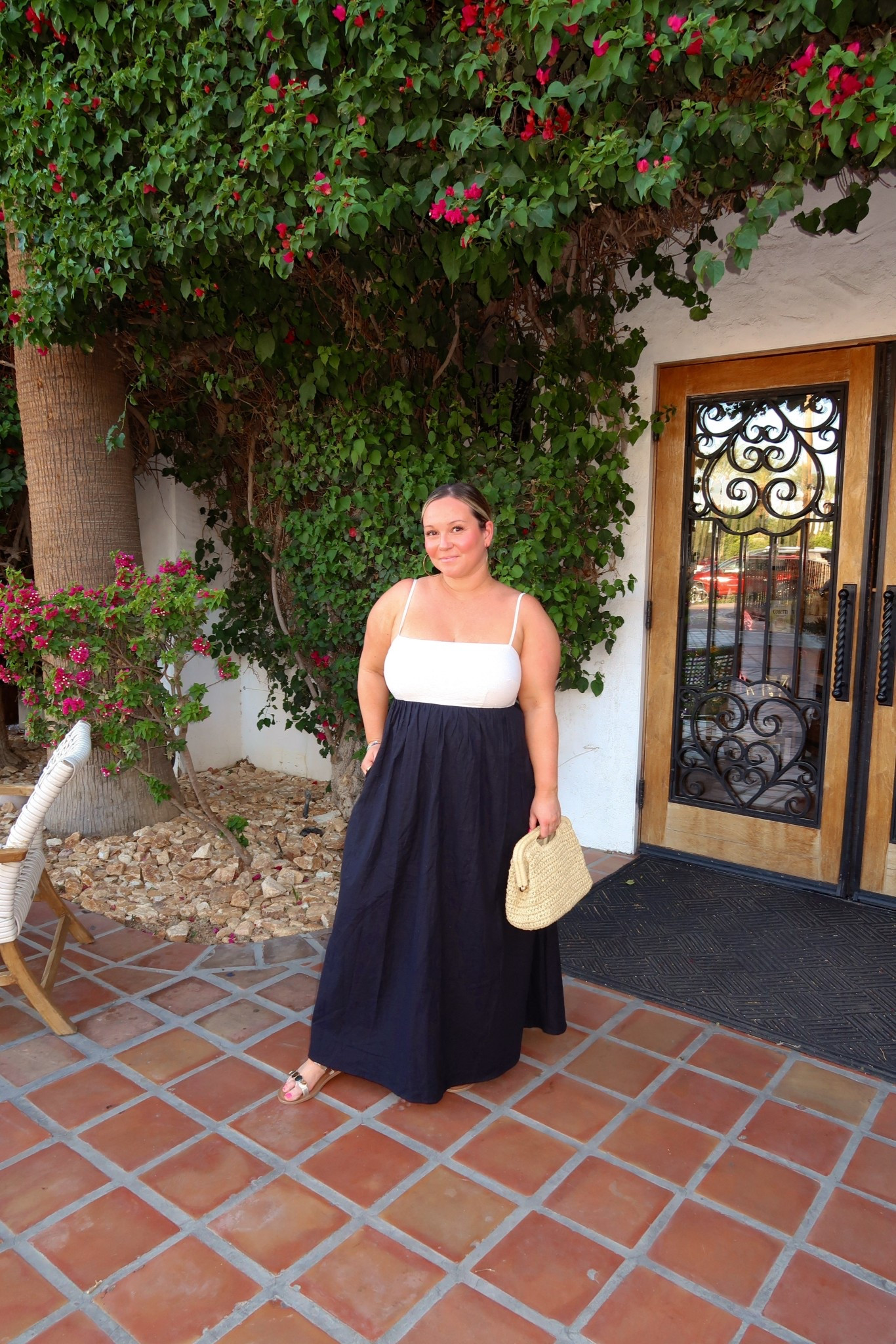 Abercrombie dress size LARGE SHORT 
Use code SHORTSAF for discount! 

Summer outfit, summer style, resort wear, summer dress, vacation dress, linen dress, petite style, casual style, Palm Springs, midsize style, brunch outfit 

#LTKPetite #LTKTravel #LTKMidsize