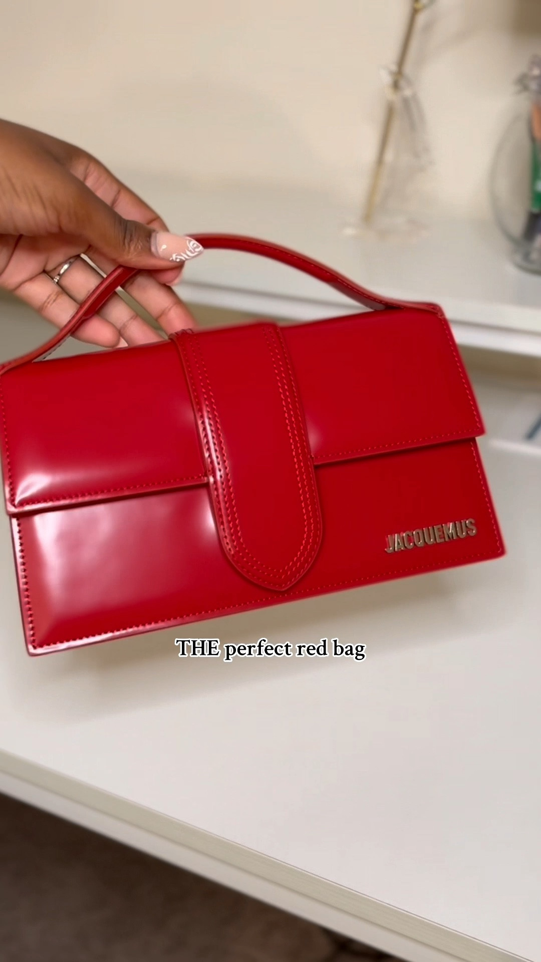 Definitely needed a staple bag for the fall and Jacquemus did not disappoint ❣️

#LTKItBag #LTKStyleTip