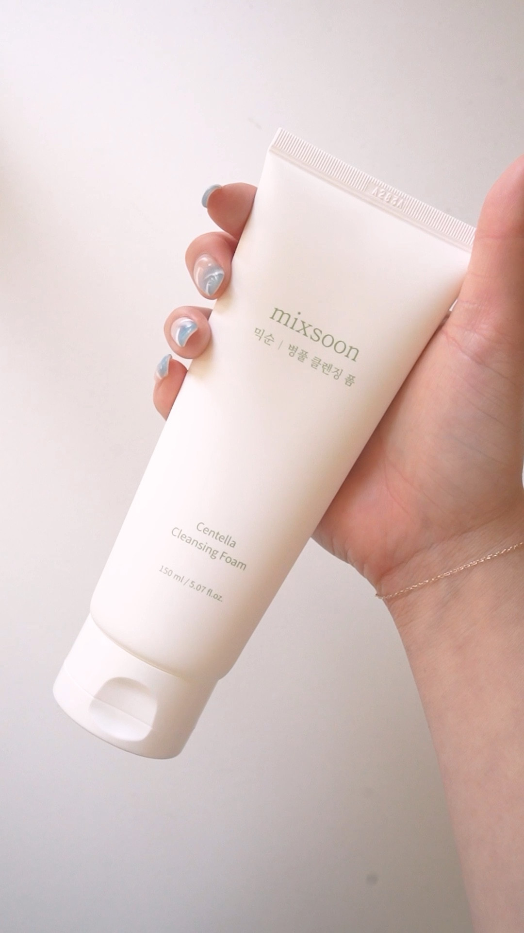 the best cleanser for sensitive and acne prone skin | I have been obsessed with all things korean skincare lately and one product I have on rotation when I have a skin flare up is this mixsoon centella cleansing foam. It not only soothes the skin, but doesn't damage my sensitive skin #koreanskincare #skincare #cleanser #facecleanser

#LTKVideo #LTKbeauty #LTKfindsunder50