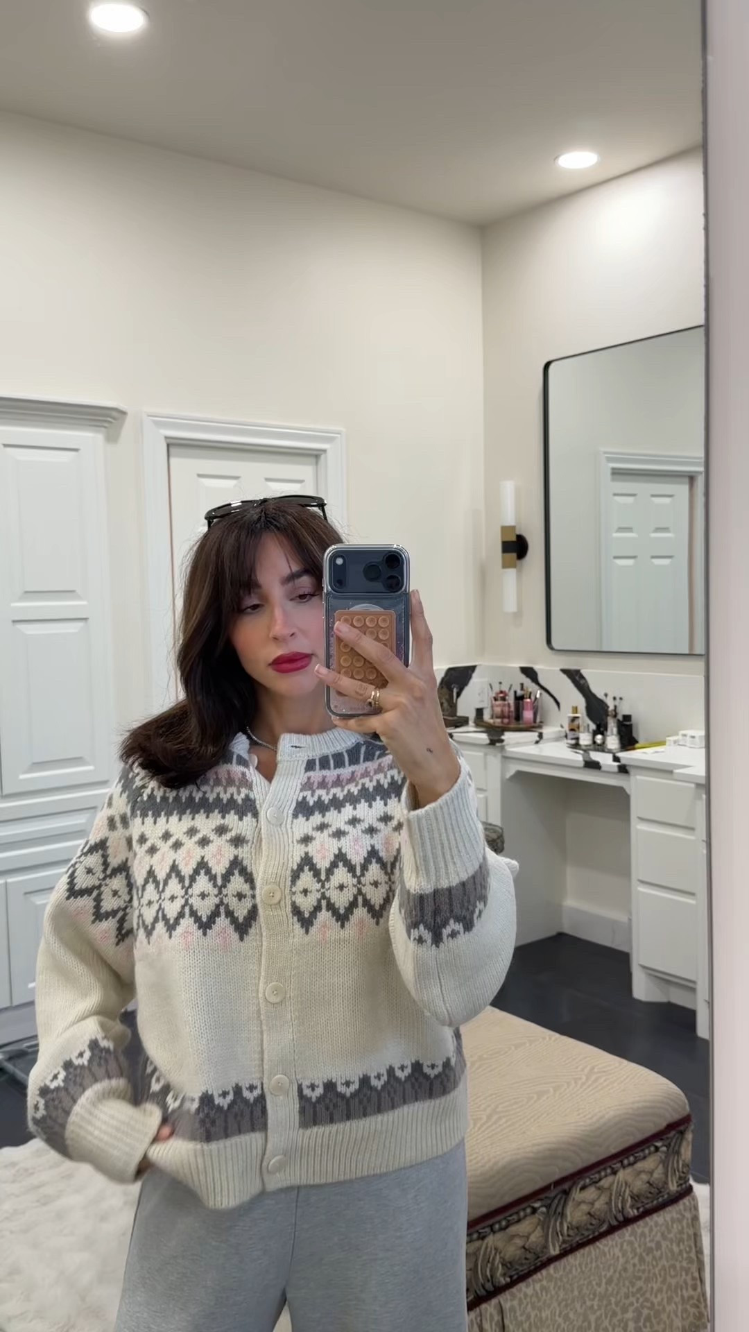 Wearing a medium!! Linking similar sweaters too 