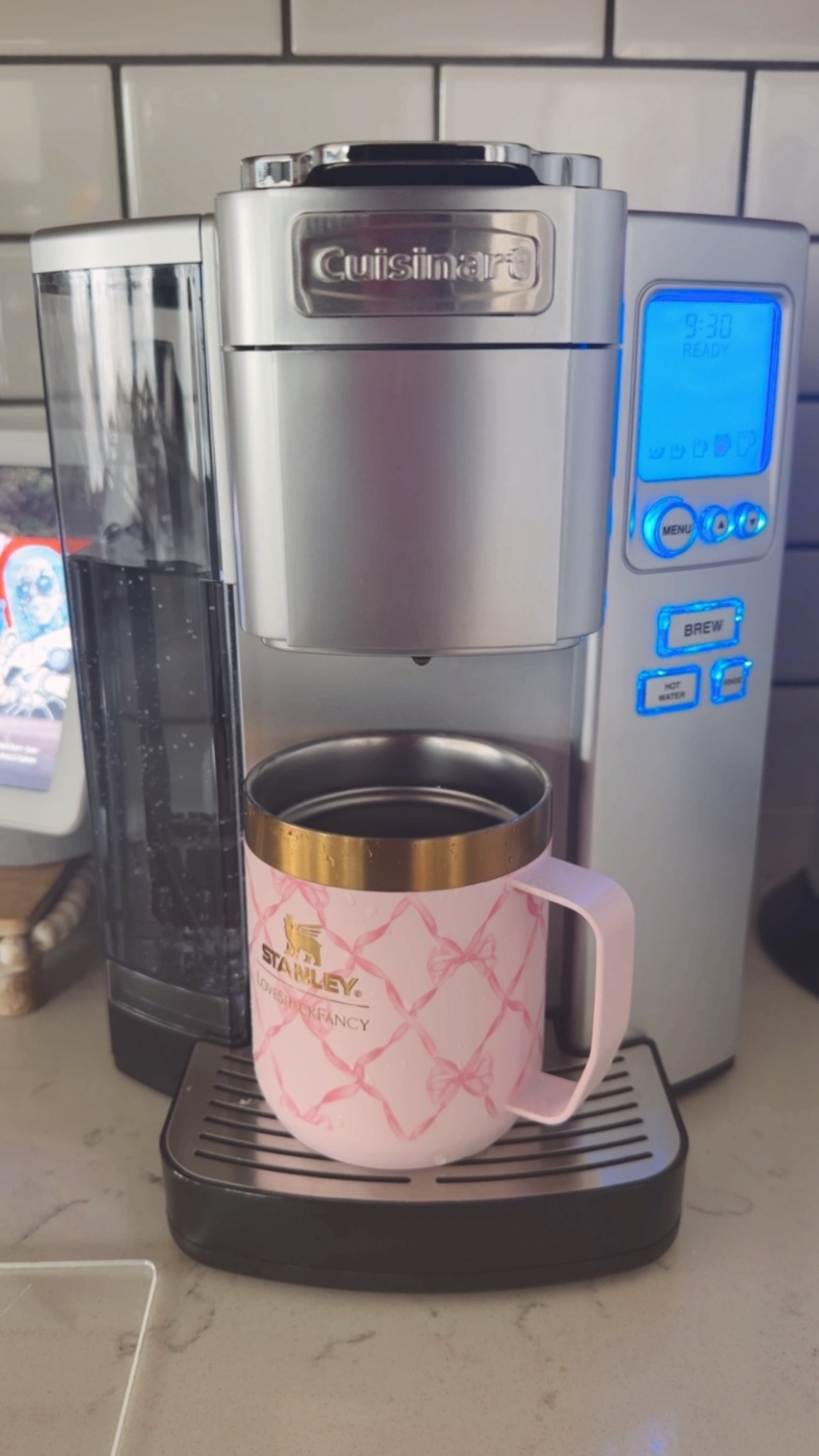 Coffee maker 

#LTKgrwm #LTKOver40 #LTKmorningroutine