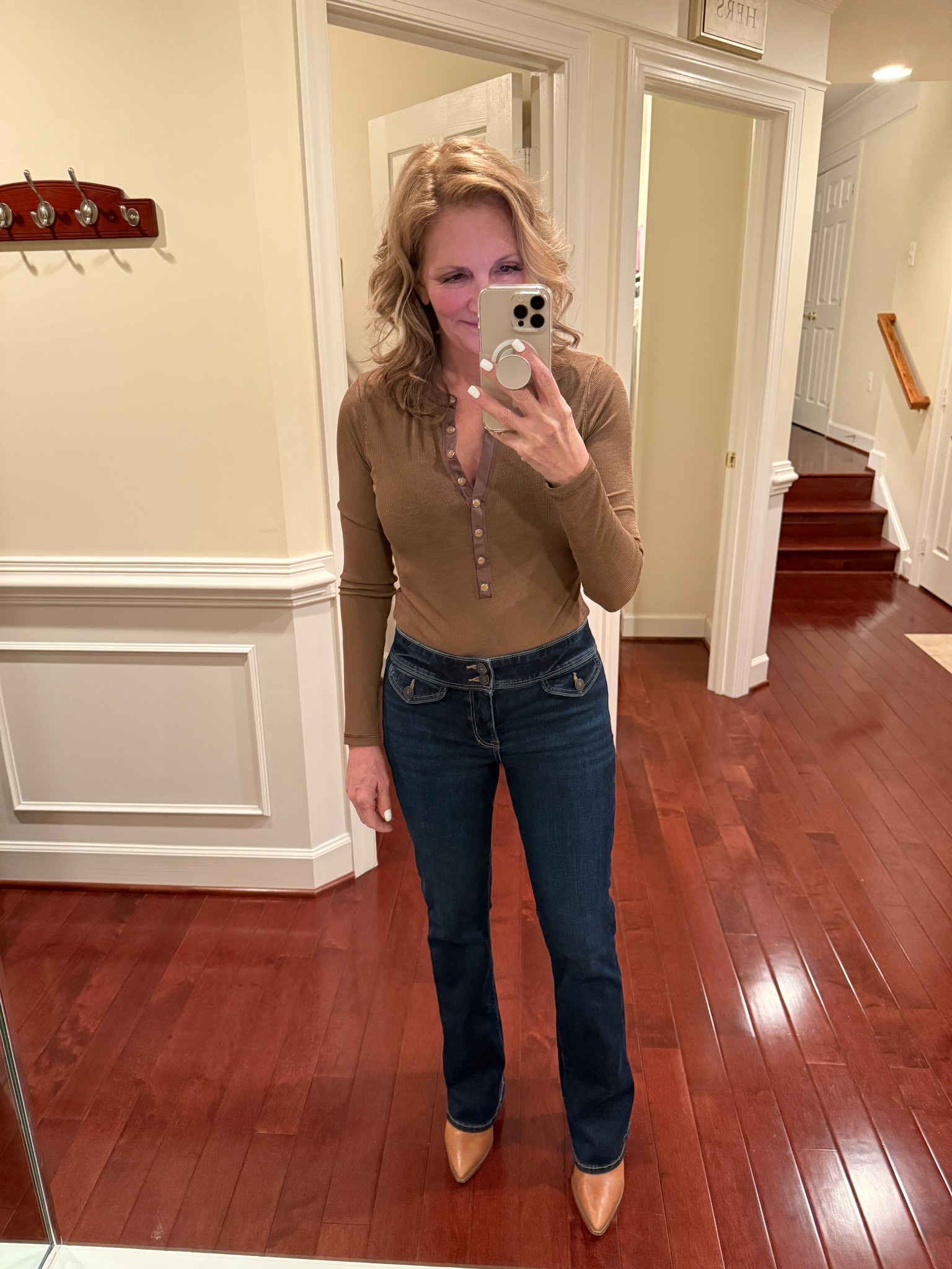 Long sleeve stylish ribbed knit on a great sale

#LTKPetite #LTKSaleAlert #LTKOver40