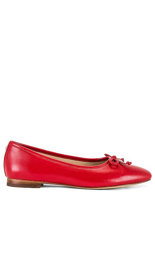 Meadow Flat in Begonia Red | Revolve Clothing (Global)