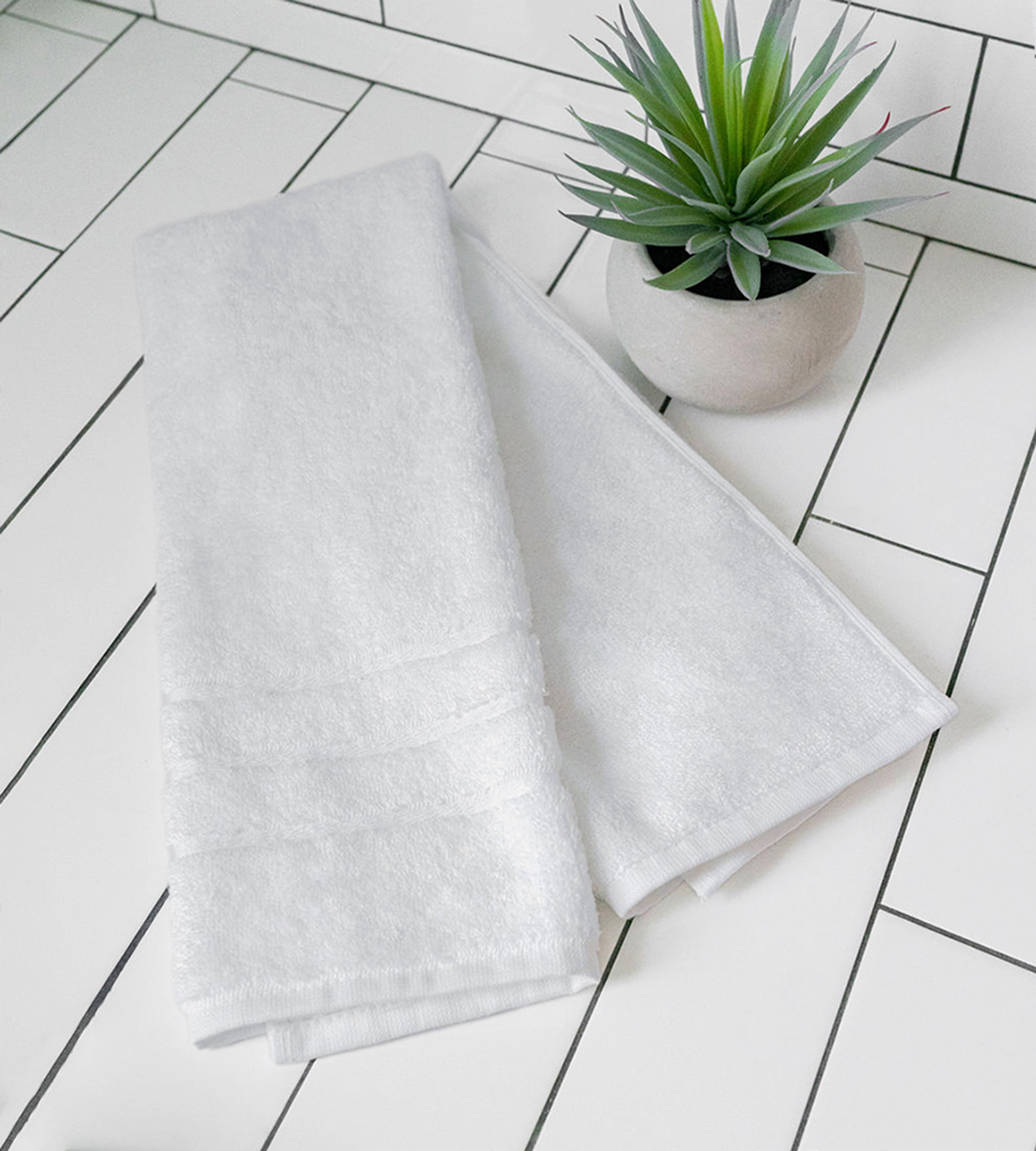 Bamboo Hand Towel | Cariloha