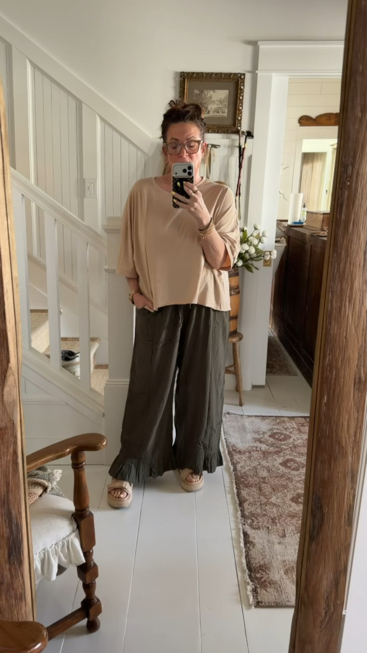 I love these new ruffled pants from @Amazon. I have a few different pants from this brand now and they are all so cozy and cute. 

#LTKMidsize #LTKootd