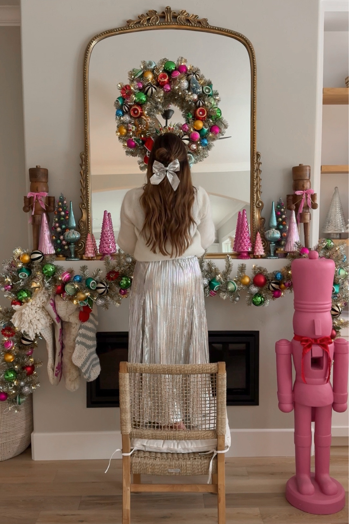 The must have skirt this holiday season , runs big IMO 🤩🎄 wearing a xs use code AURELIE30 thru the 24th 🫶🏼

#LTKSeasonal #LTKCyberWeek #LTKHoliday