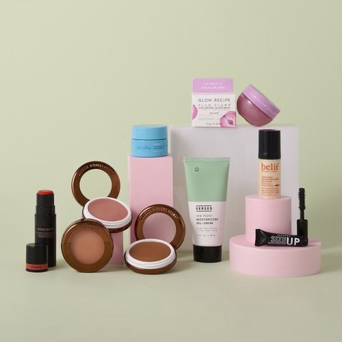 The Allure Beauty box just launched for the month of March and has some amazing products included!!! This box is perfect for learning about different brands and for testing out their products ✨

#LTKBeauty #LTKFindsUnder100