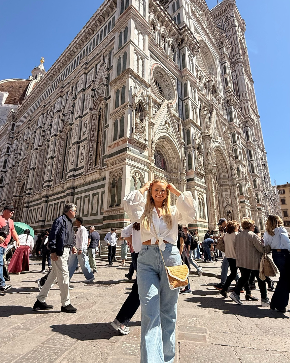 White/Neutral Florence ‘fit 🤍🥂🏛️

#LTKootd #LTKMidsize #LTKSeasonal