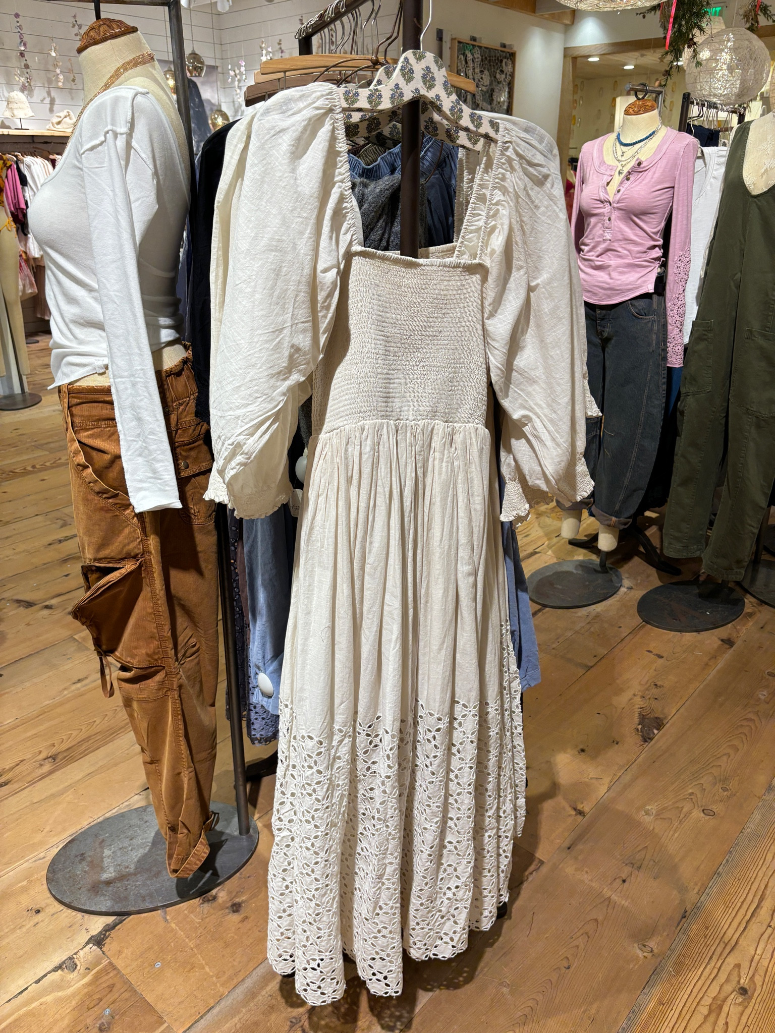 A Free People dress find that would be SO good for photos. This is a great family photo dress, newborn family photo outfit, beach engagement dress. I love this neutral dress for photos at home, at the beach, in a field. It's causal and comfy and classic. You can style your family in neutrals or any color palette around this option. 

Size down in Free People for a relaxed fit  

Family picture dress mom - family photo dress - summer family photo outfits - beach family picture outfits - dresses for mom - free people - boho maxi dress - boho style - vacation dress - engagement picture dress 