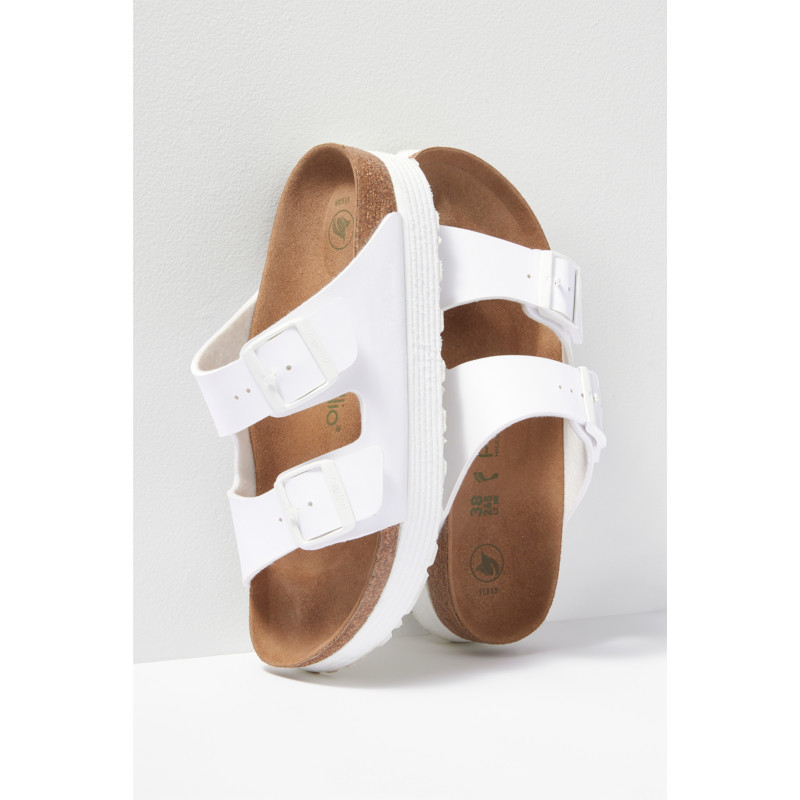 Arizona Platform Vegan Sandal | Evereve