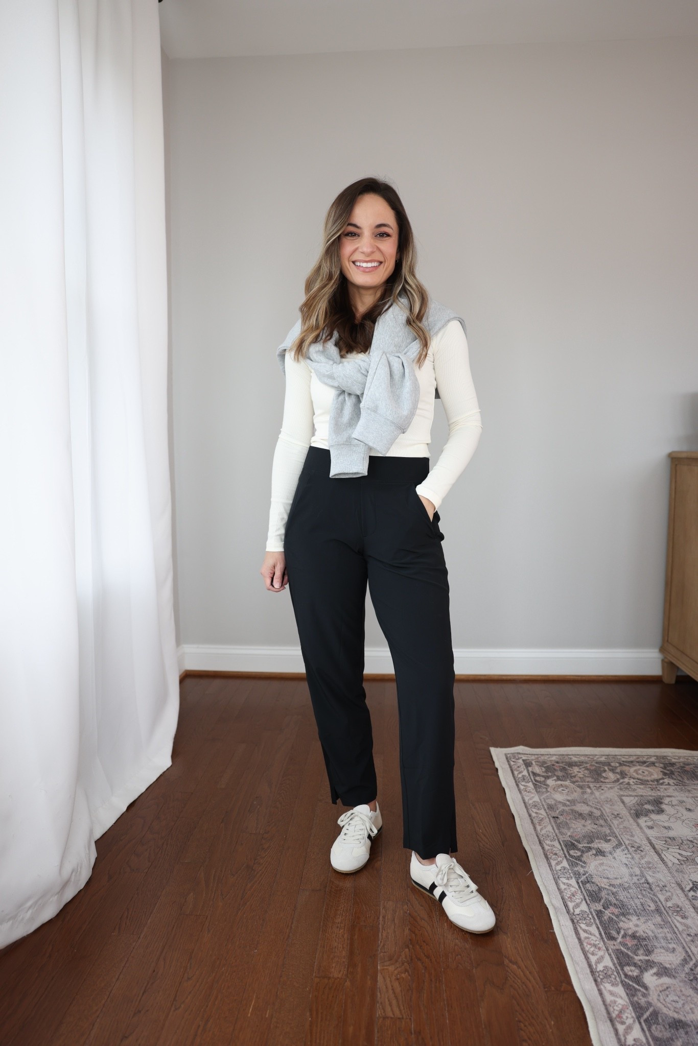 The Athleta Friends & Family Sale is live! 30-40% off everything! 

Of my order I ended up loving the fit of the Brooklyn pants the most! They’re a mid rise with a 9” rise and a 25.5” inseam. 

Pants: petite 00 
Top: xxs 
Sweatshirt: petite xs

#LTKSaleAlert