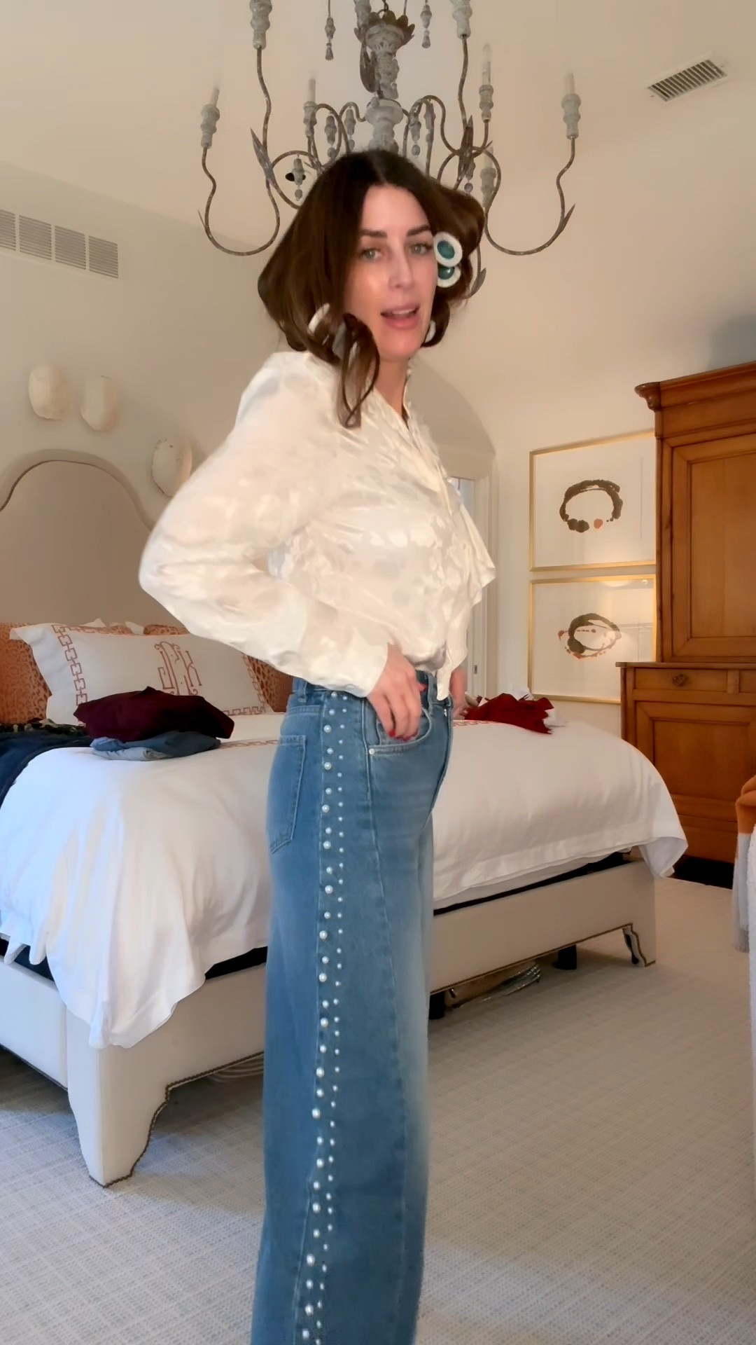 I need a four and the jeans I’m in a two and they were way too tight. I’m also wearing a small in the blouse. ￼

#LTKootd #LTKOver40