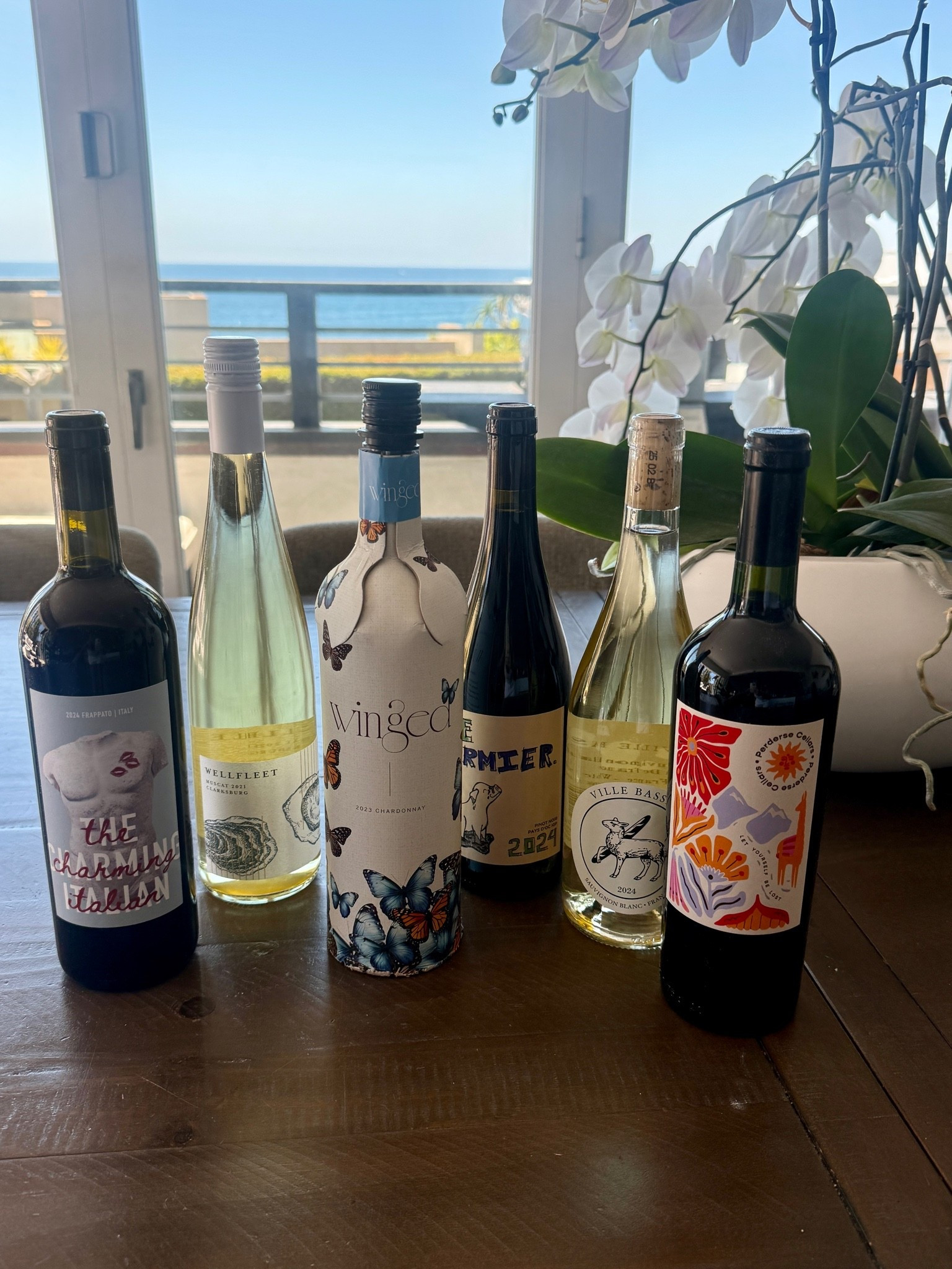 @Winc has the cutest bottles and a convenient subscription service.
Check out their non-glass wine bottle, options for picnics, beach days, or poolside! I linked the poolside sipper pack for the perfect blends this summer
🍷Use code: LTK100
($100 off your first 4 subscriptions!!)

#LTKdayinmylife #LTKTravel #LTKHome