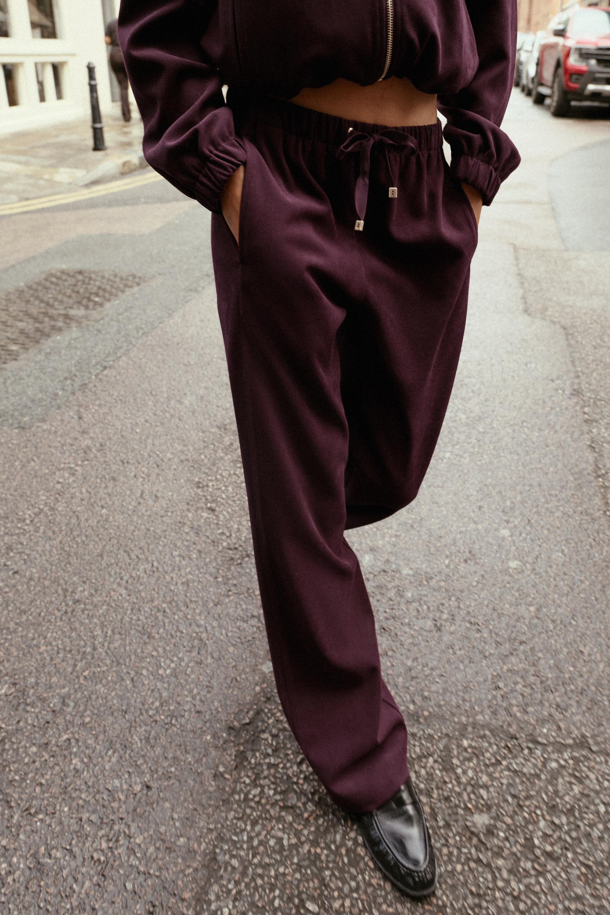 WIDE-LEG TROUSERS | Zara UK