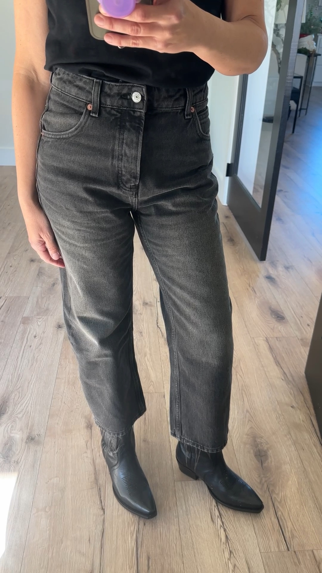 The perfect black jean you need as a basic piece in your wardrobe. Wearing a size 25. Pair it with boots & you’ll have the ultimate classic outfit to pair with literally any top!

#LTKOver40 #LTKmomlife #LTKootd