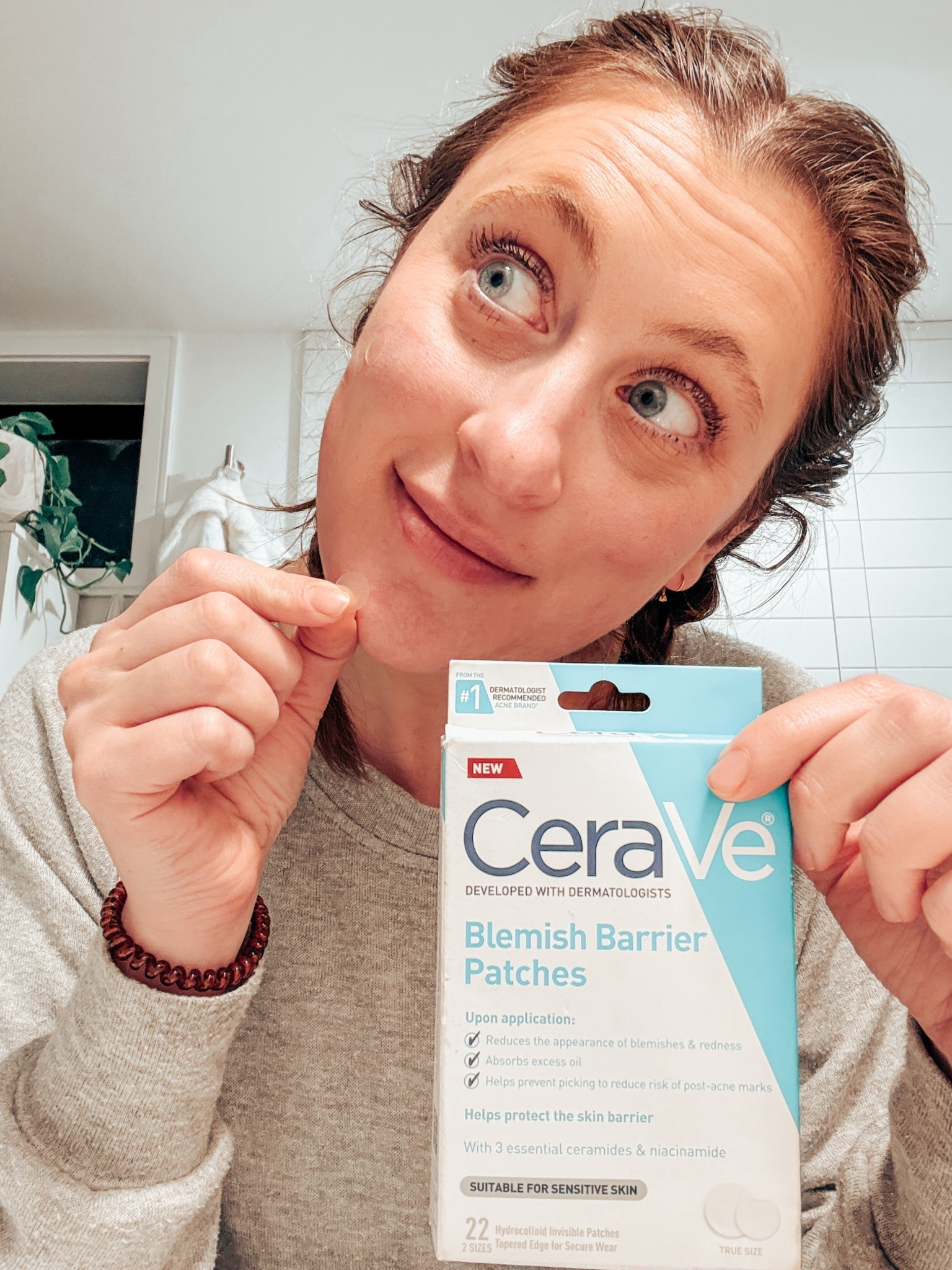 Clear skin era loading… ✨ Just tried these pimple patches and I’m already obsessed 🤍 One little patch doing the most 👀💫

@influenster @cerave #complimentary #GiftedByCeraVe #CeraVePatches

#LTKselfcare #LTKdayinmylife #LTKmomlife