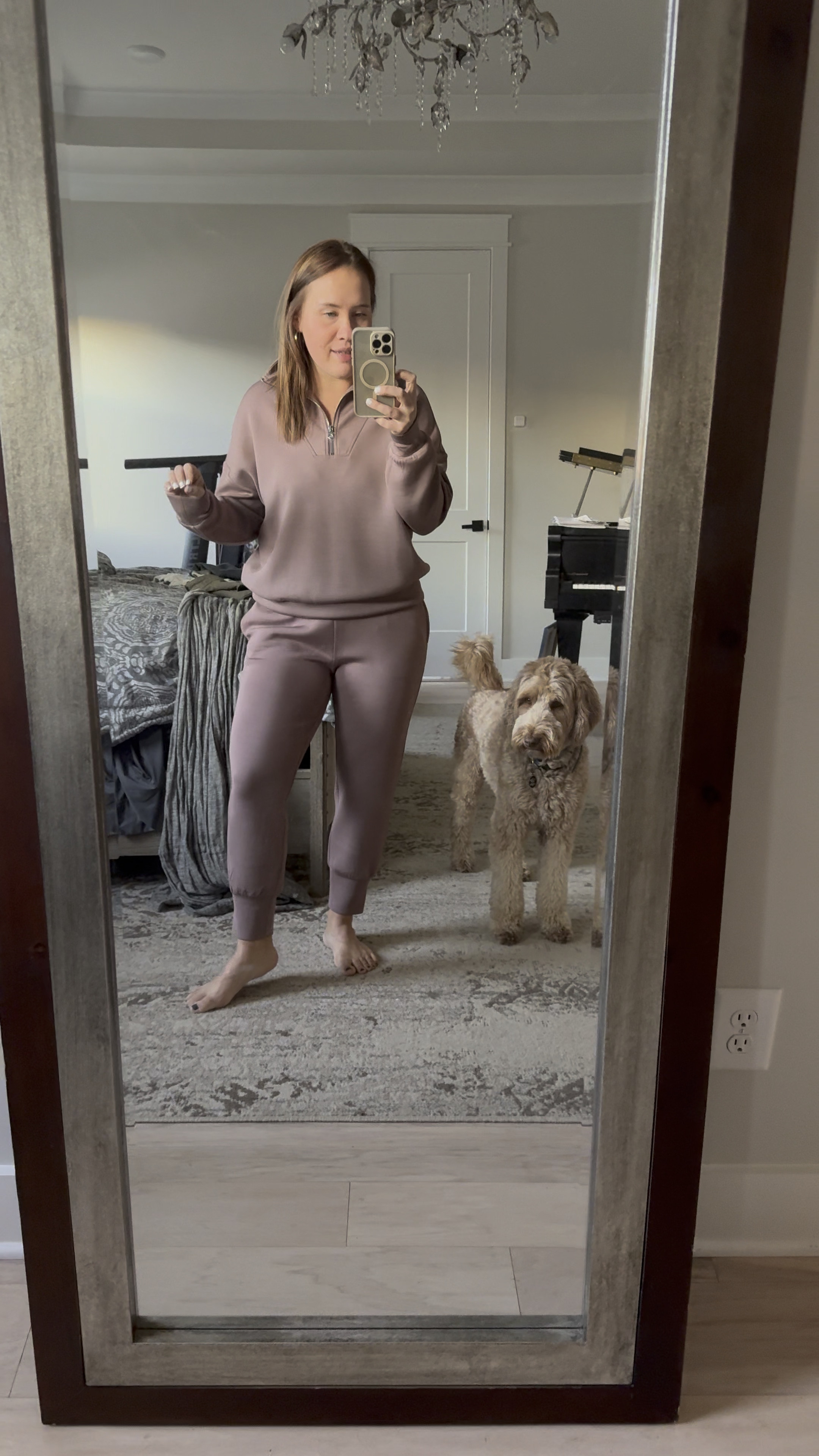 I will never wear another outfit again 😍

Grabbed the 25” pants bs 27.5” because I am 5’4 on a good day! The half zip top is PERFECTION. 

A staple piece or perfect gift  

#LTKFitness #LTKActive #LTKGiftGuide