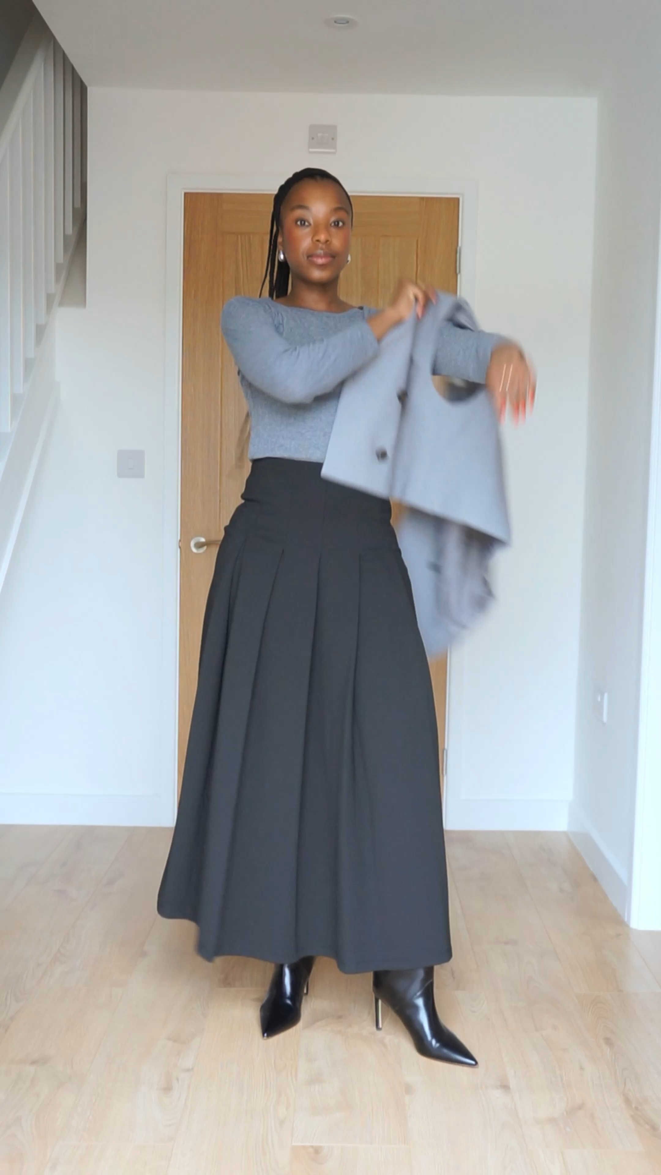 Day 10/99 work outfit grey and black with a pop of red❤️🖤 #workoutfit #workwear #workootd #fashionfavourites 

#LTKeurope #LTKVideo #LTKU