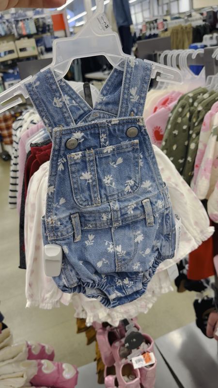The absolute cutest baby overalls 😍 currently 30% off!

#LTKbaby #LTKMostLoved #LTKsalealert