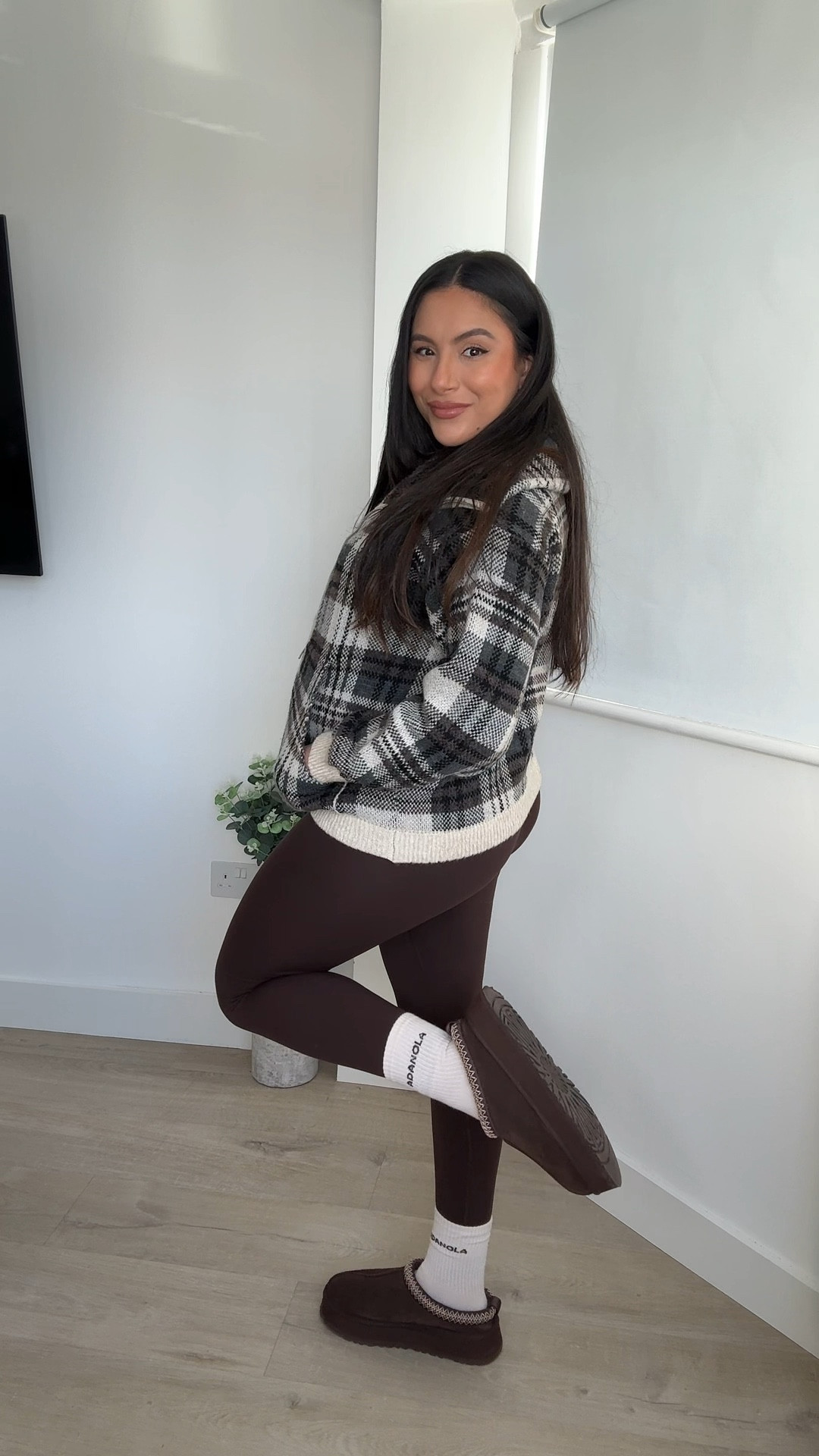 Gorgeous Jacquard-Knit Jacket from H&M - a perfect layering item 

H&M, jacket, spring, leggings, layering, Uggs, knit 

#LTKspring #LTKFashionMonth #LTKuk