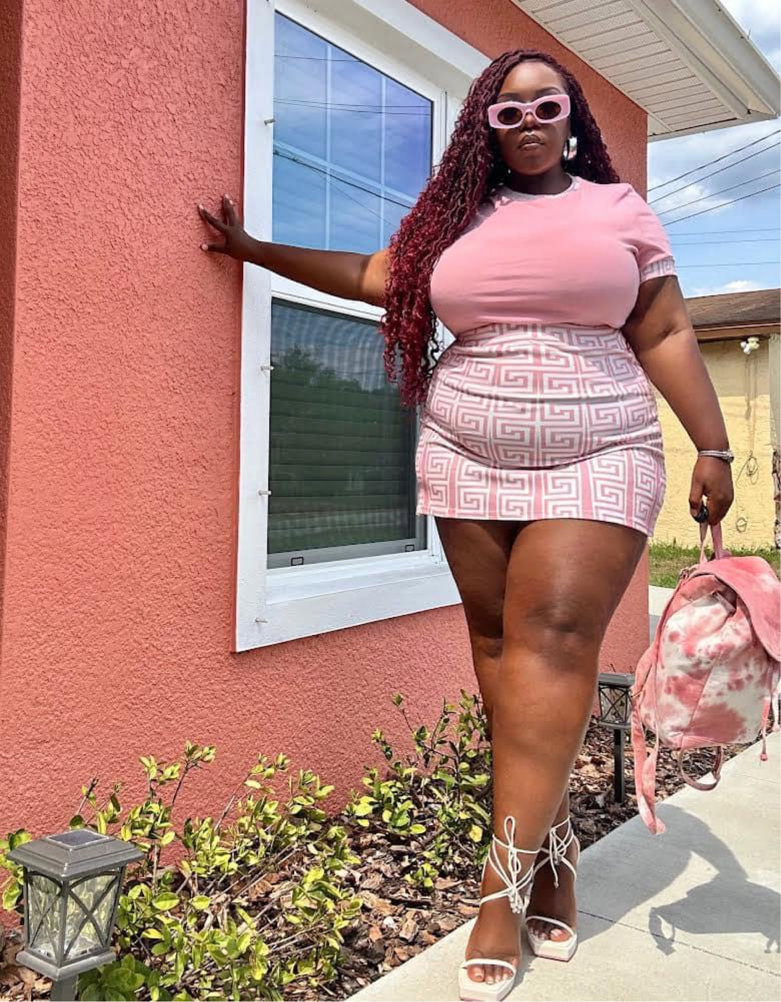 Meet me at the Coffee Spot 🩷

Ideal for: breakfast or lunch date with the girls, movie date

Support this platform & the time it takes to curate style recommendations like this by SHOPPING THE DIRECT LINKS

#LTKcurves #LTKFind #LTKstyletip