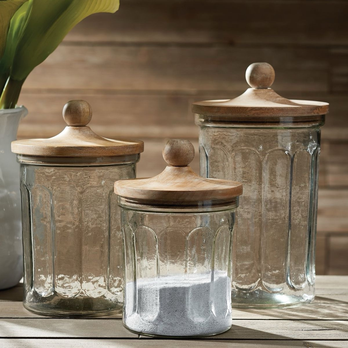There’s something comforting about seeing your pantry beautifully arranged. Glass storage jars turn everyday ingredients into a display of warmth, order, and effortless kitchen style.
Shop these glass kitchen storage jars in my LTK.

#LTKSpringSale #LTKU #LTKHome