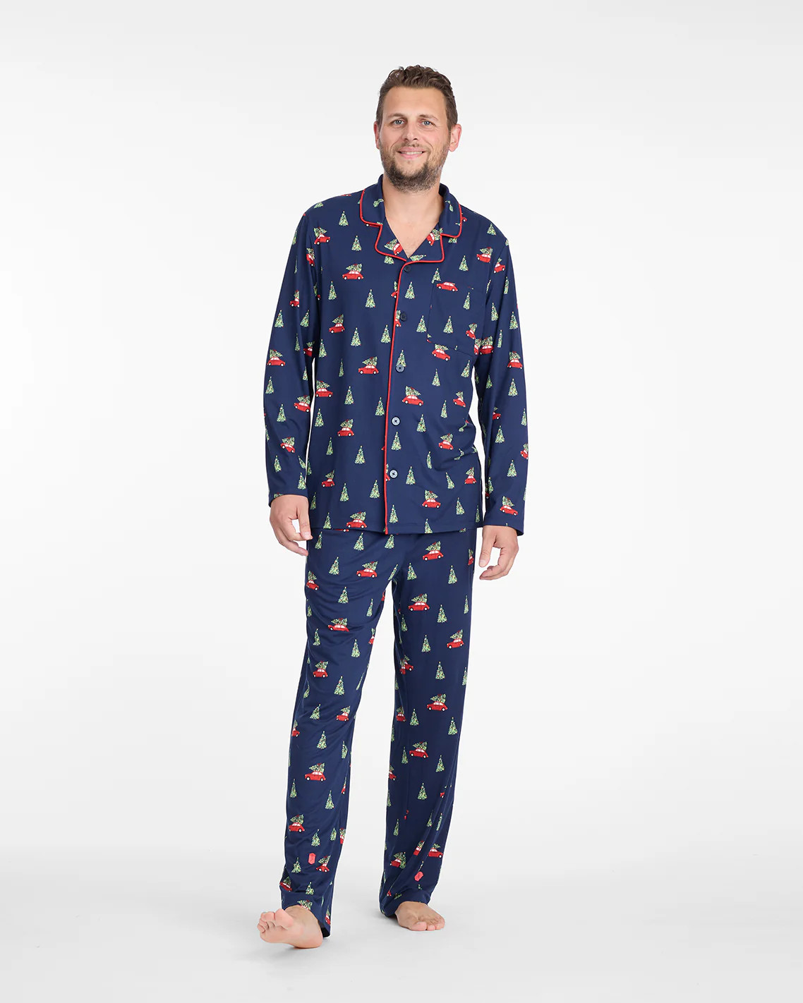 Men's Long-Sleeve Pajama Set in Holiday Trees | Draper James (US)