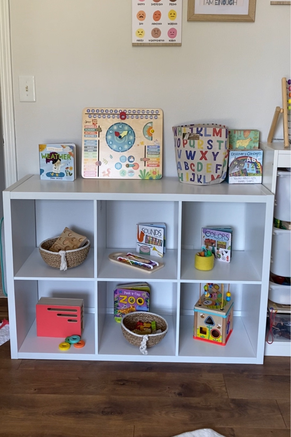 This weeks toy rotation for my 2 year old 

Toddler toys 
Wooden toys 
Toy rotation 
Toy organization 