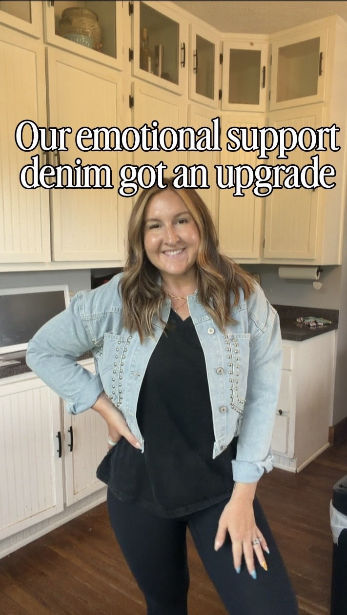 Millennial moms, we’re not giving up the denim jacket—we’re just upgrading it 😂🤍

This one feels like our emotional support jean jacket grew up with us… comfy, easy, and still goes with everything.