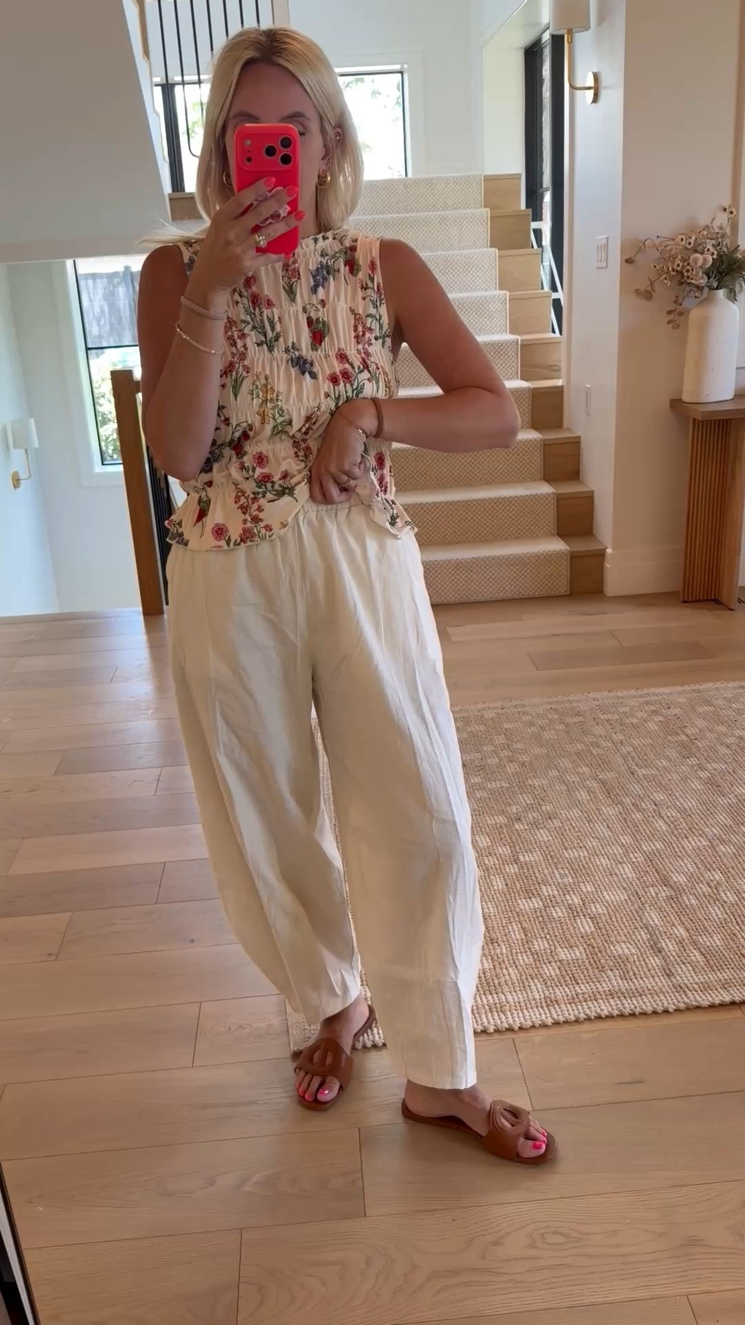 These balloon pants are so cute and comfy!

#LTKootd #LTKgrwm #LTKmomlife