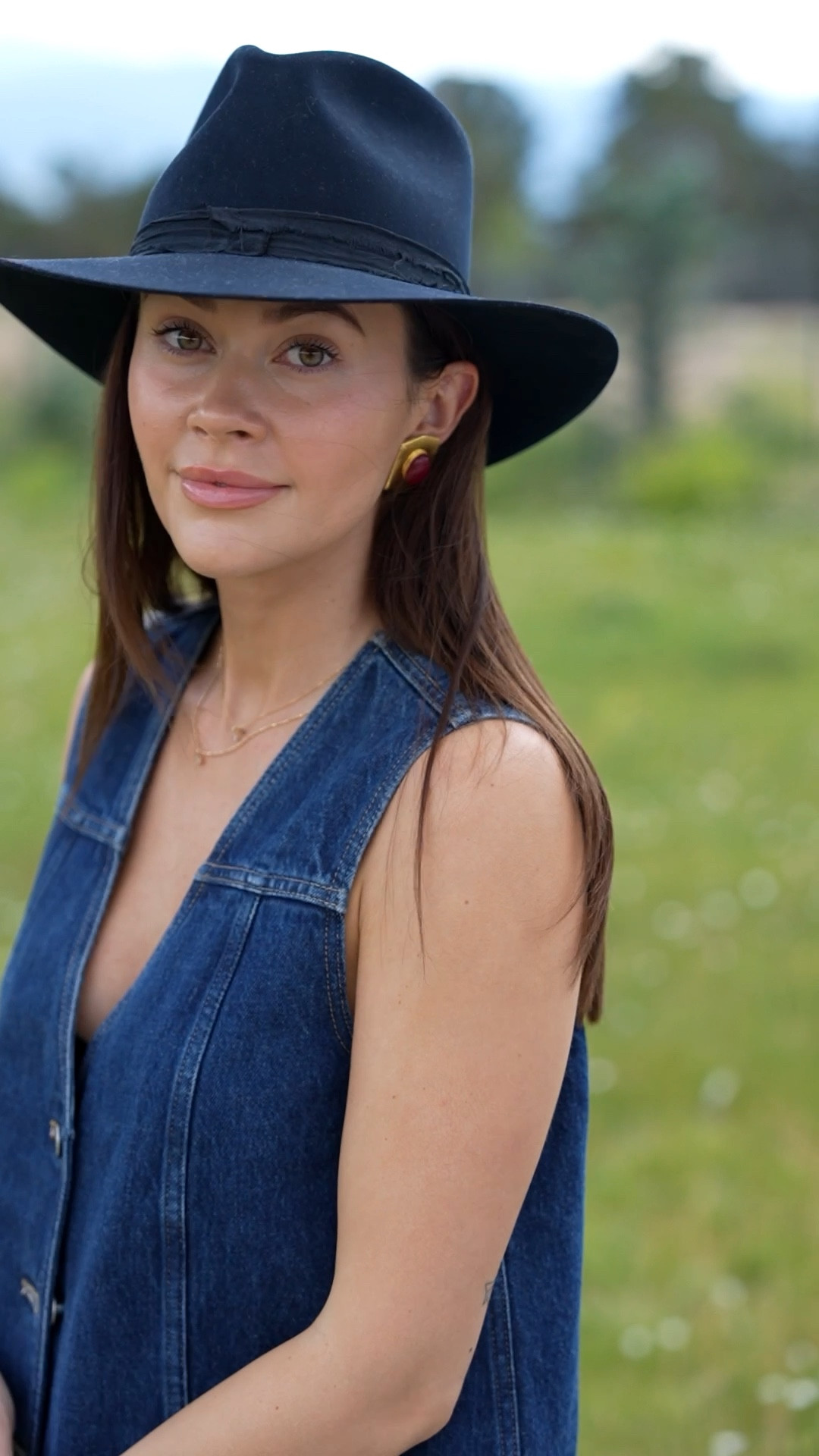 I linked similar vests this is an old one from Madewell. I’m wearing an XS in the skort 

#LTKVideo #LTKSummerSales #LTKSeasonal