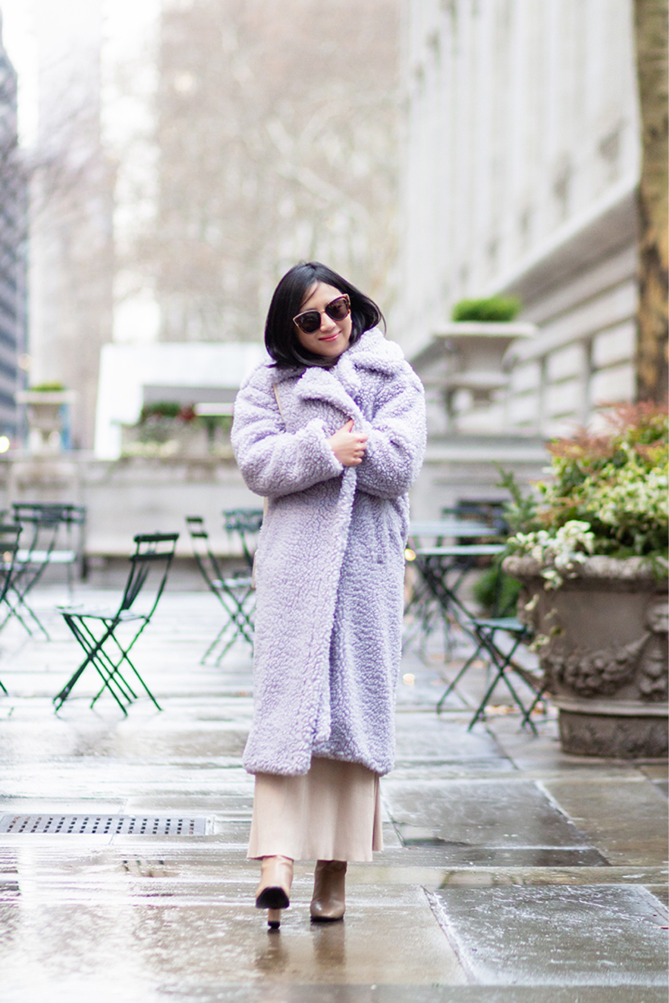 A heavy-duty teddy coat from UGG; full review on ElleBlogs.com

#LTKSeasonal #LTKstyletip #LTKGiftGuide